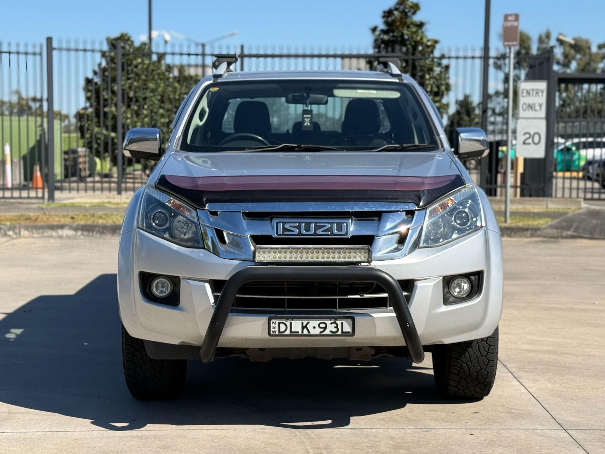 ISUZU D-MAX