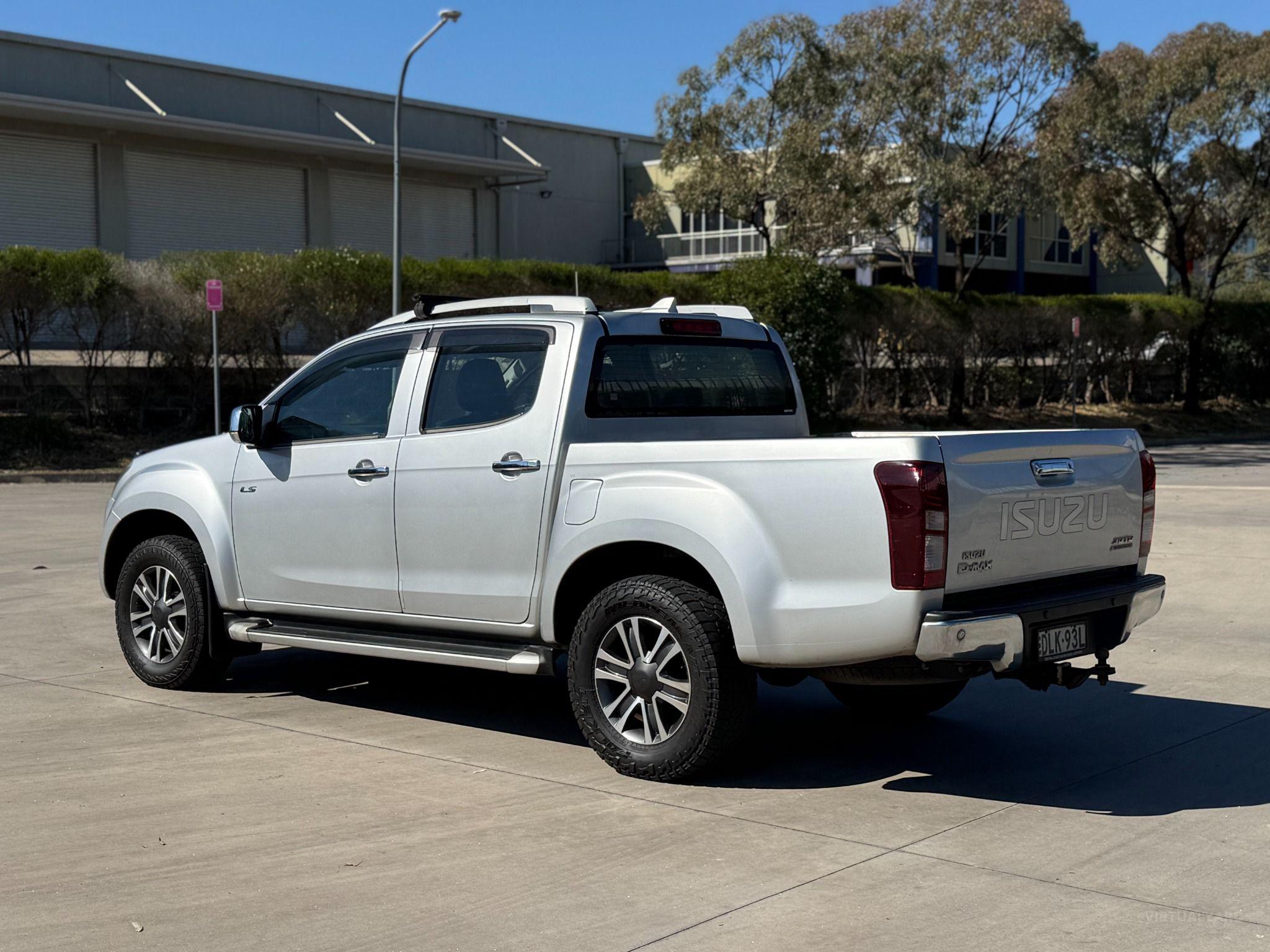 ISUZU D-MAX