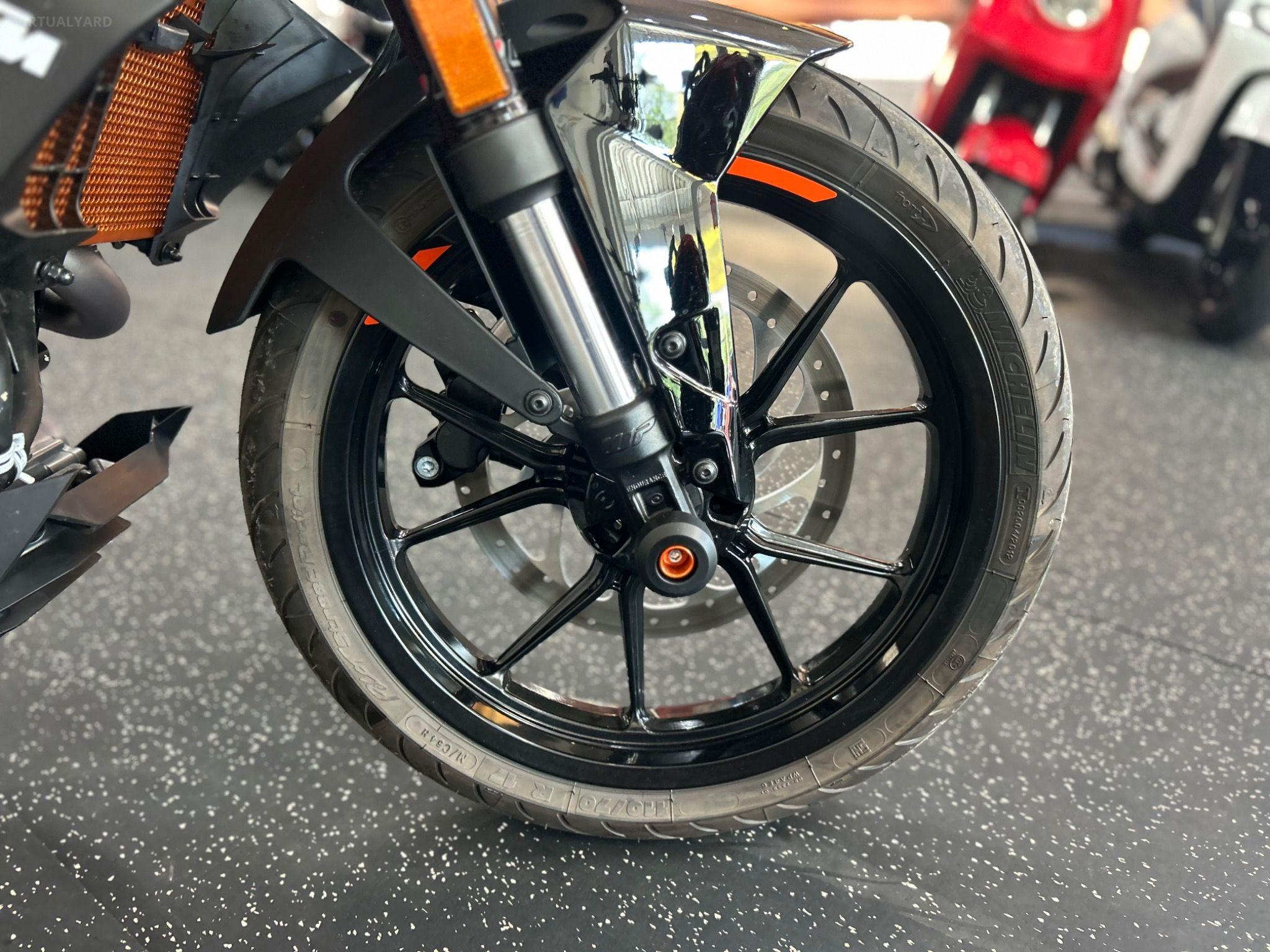 KTM 390 DUKE