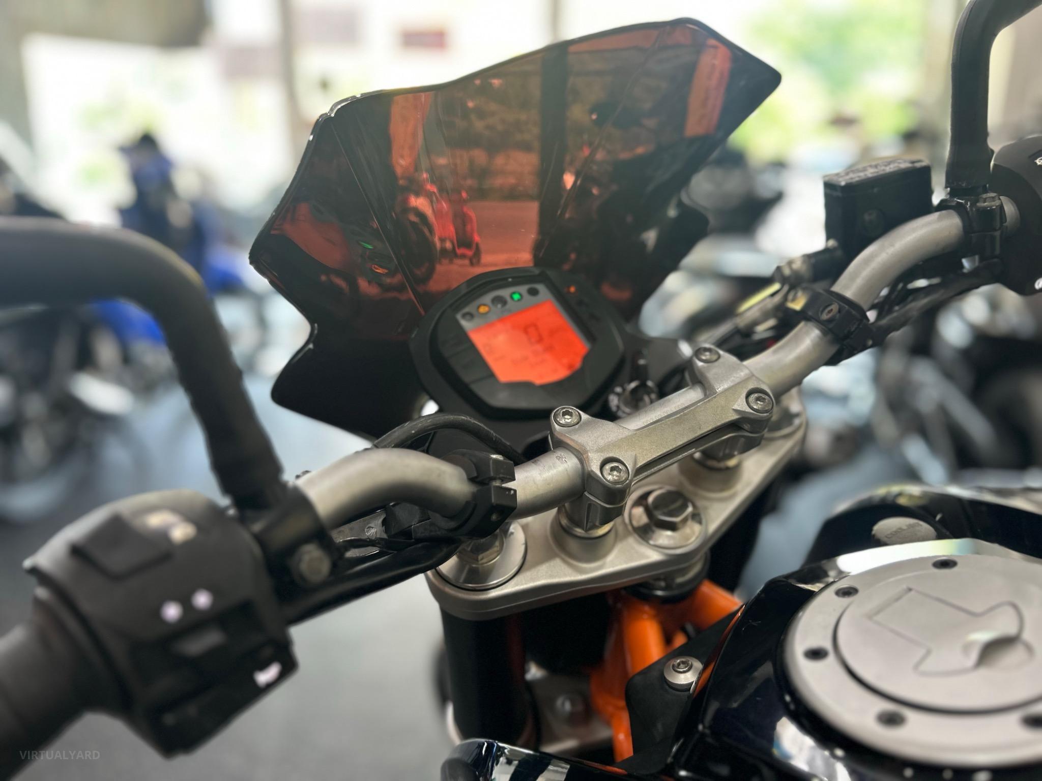 KTM 390 DUKE