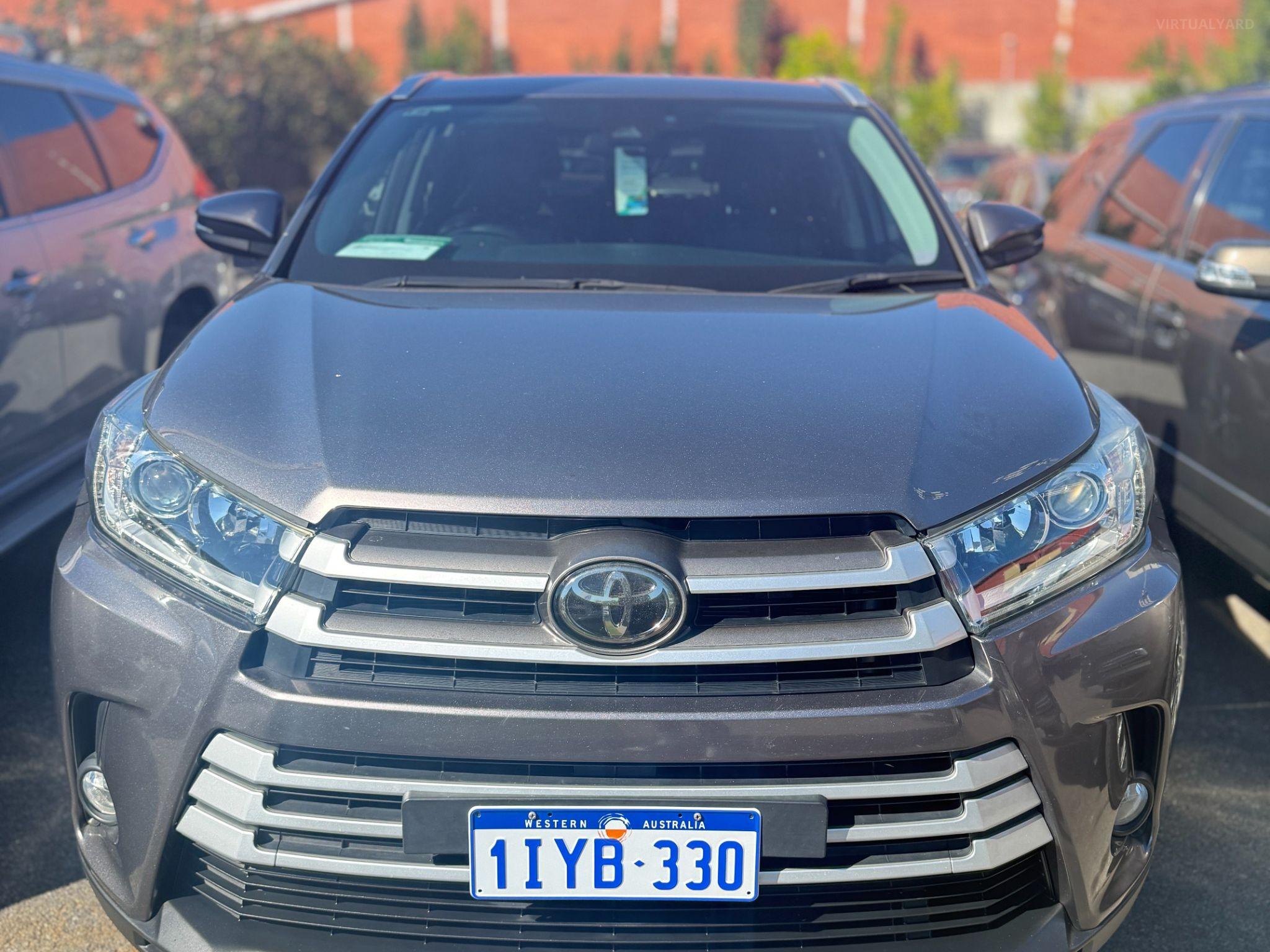 TOYOTA KLUGER