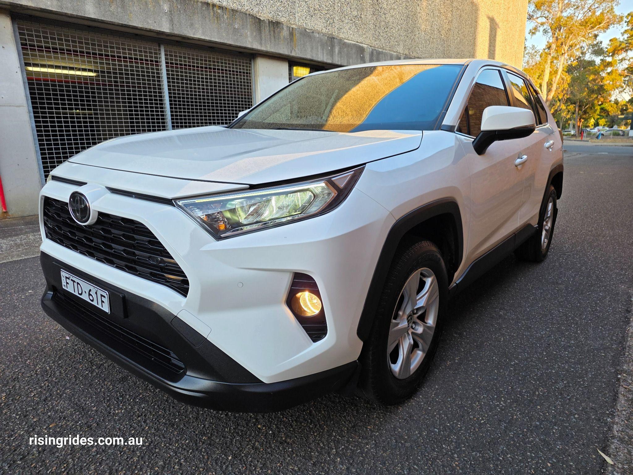 TOYOTA RAV4