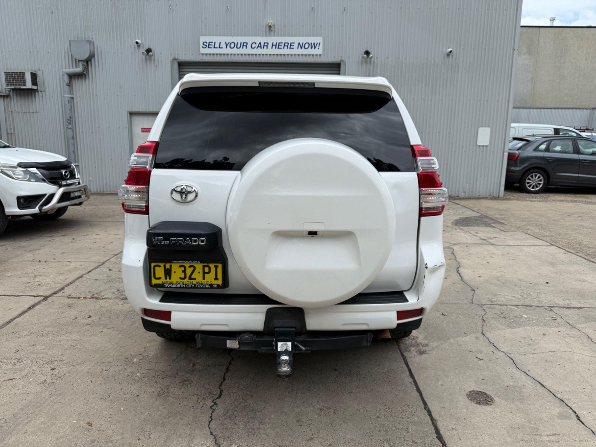 Toyota Landcruiser Prado