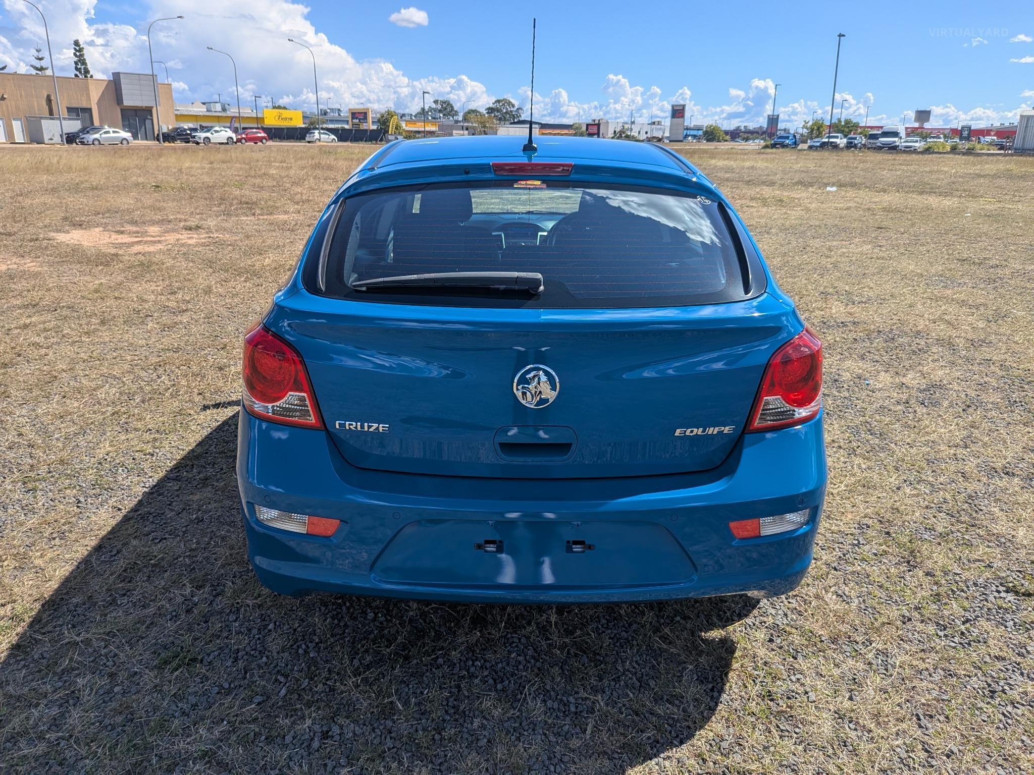 HOLDEN CRUZE