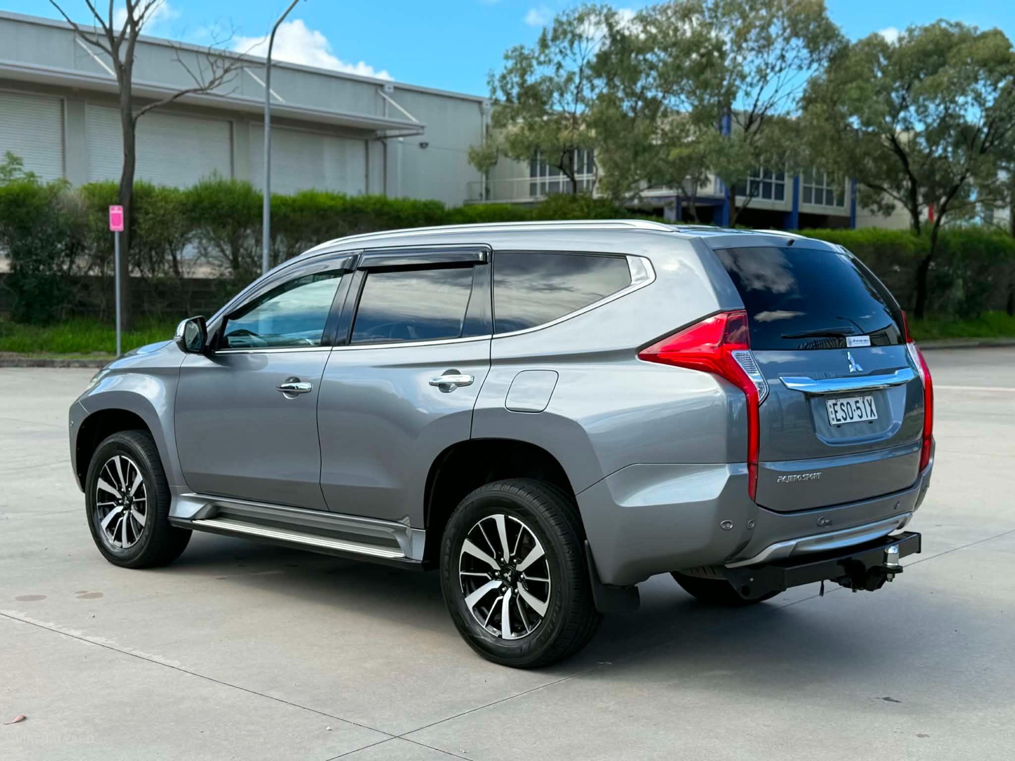 MITSUBISHI PAJERO SPORT