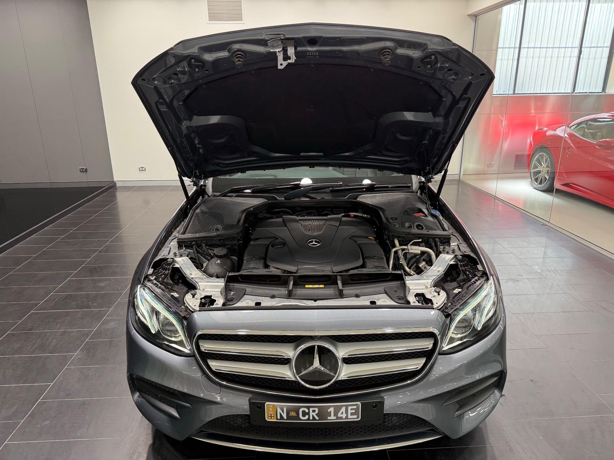 MERCEDES-BENZ E400
