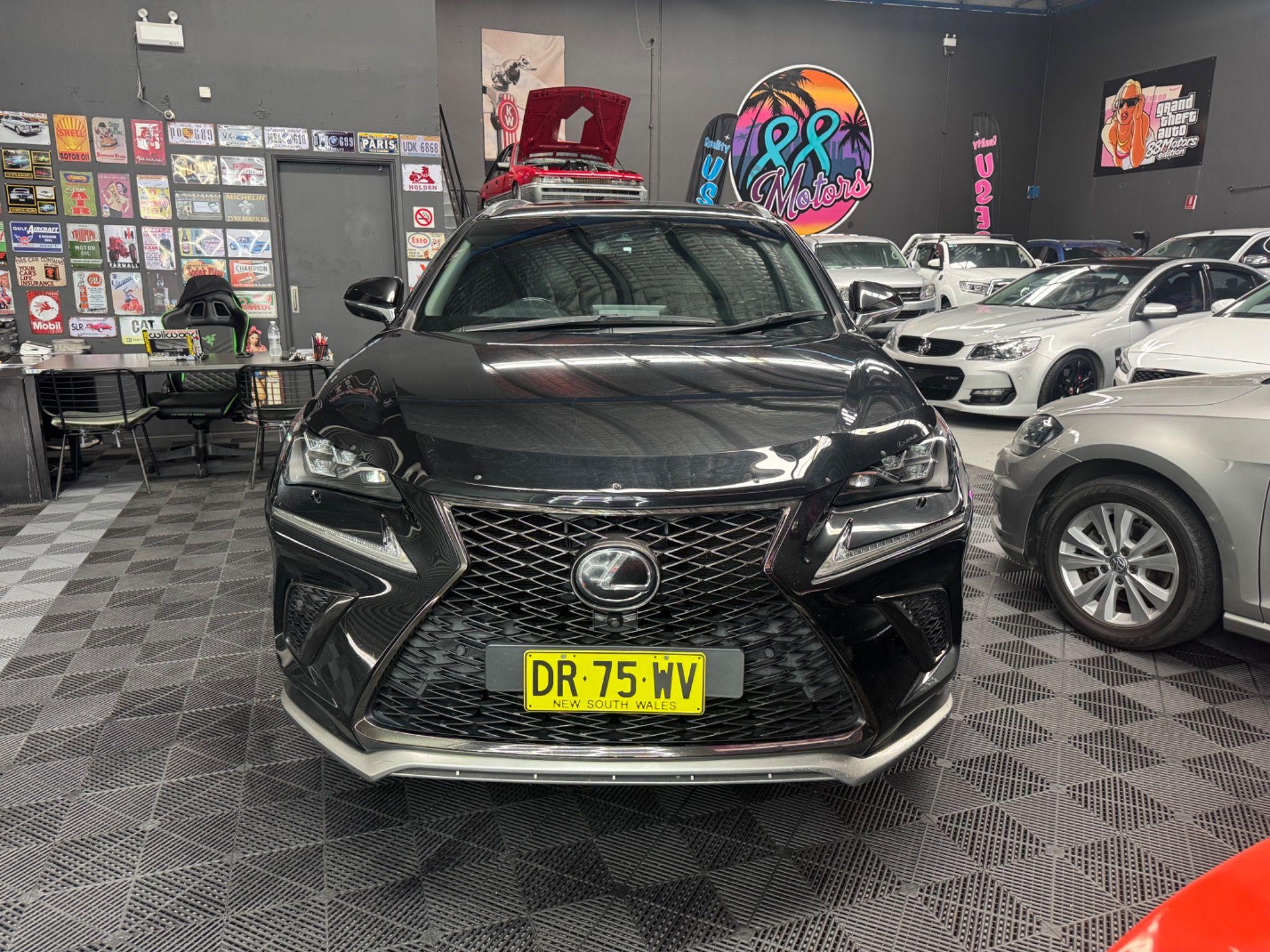LEXUS NX300