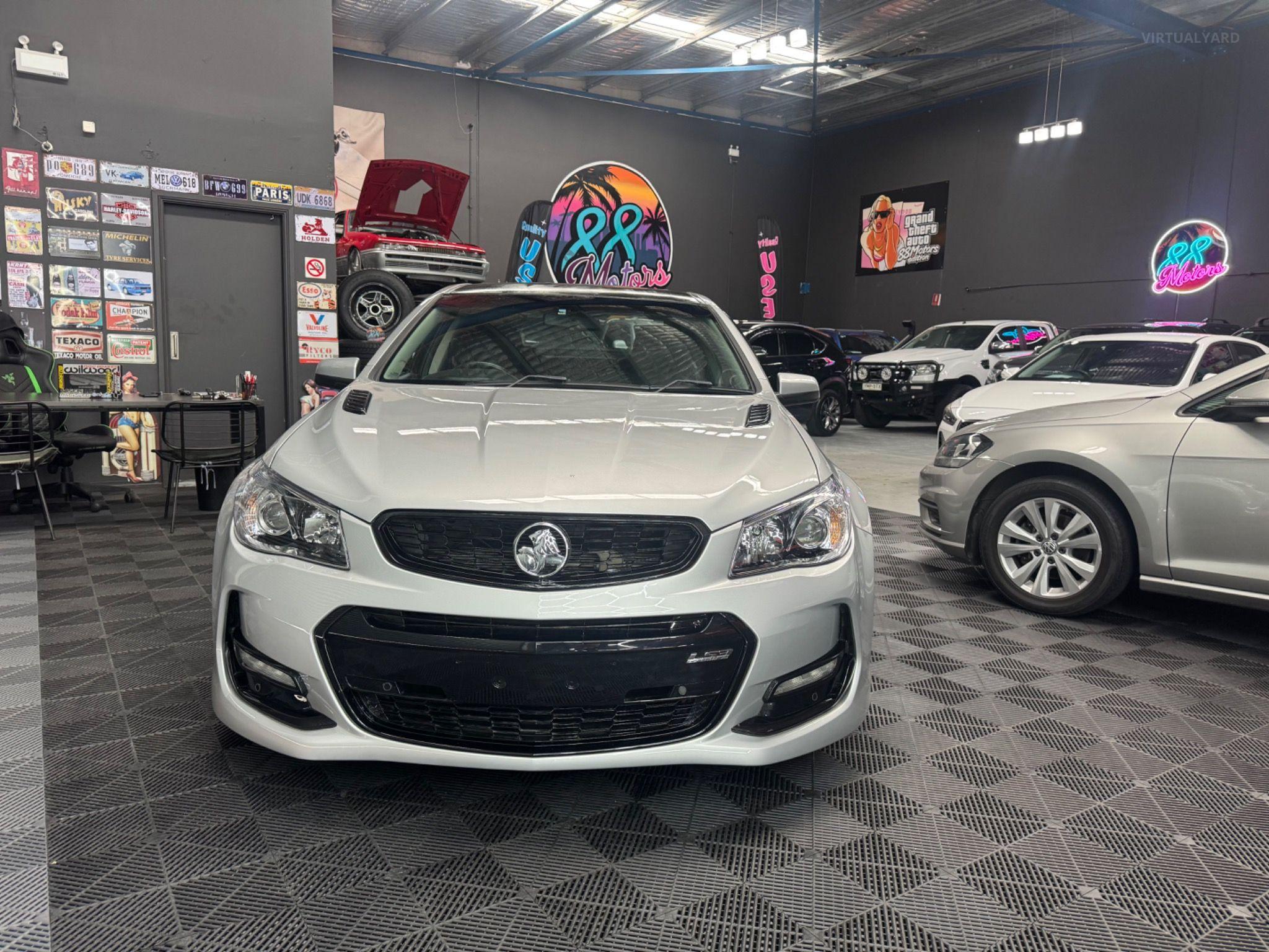 HOLDEN COMMODORE SS