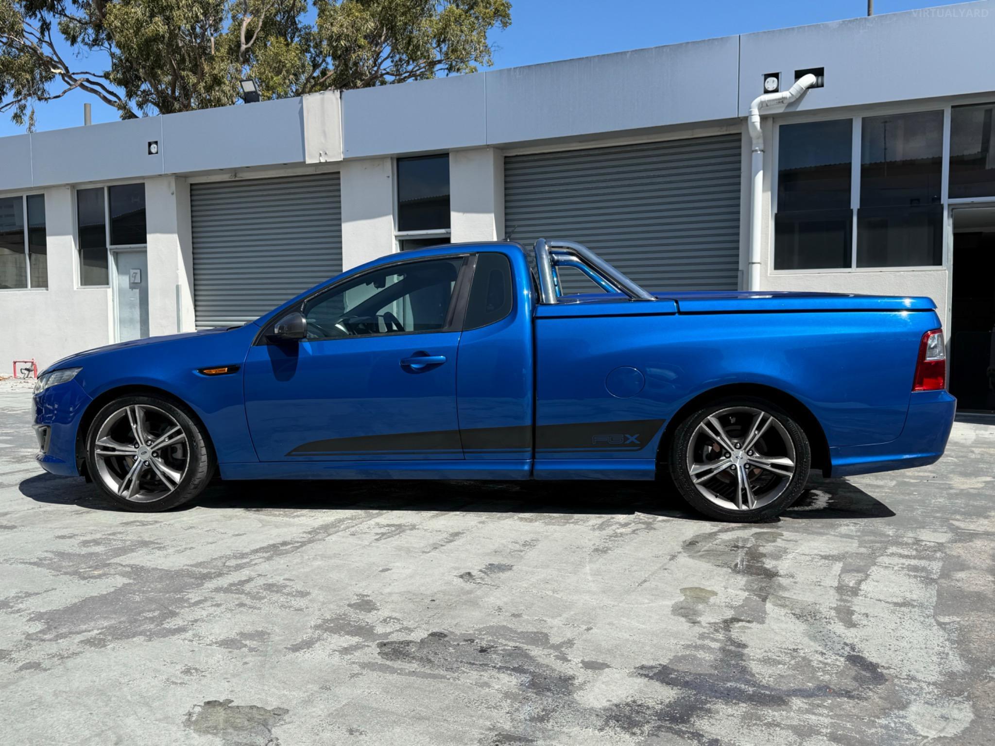 FORD FALCON