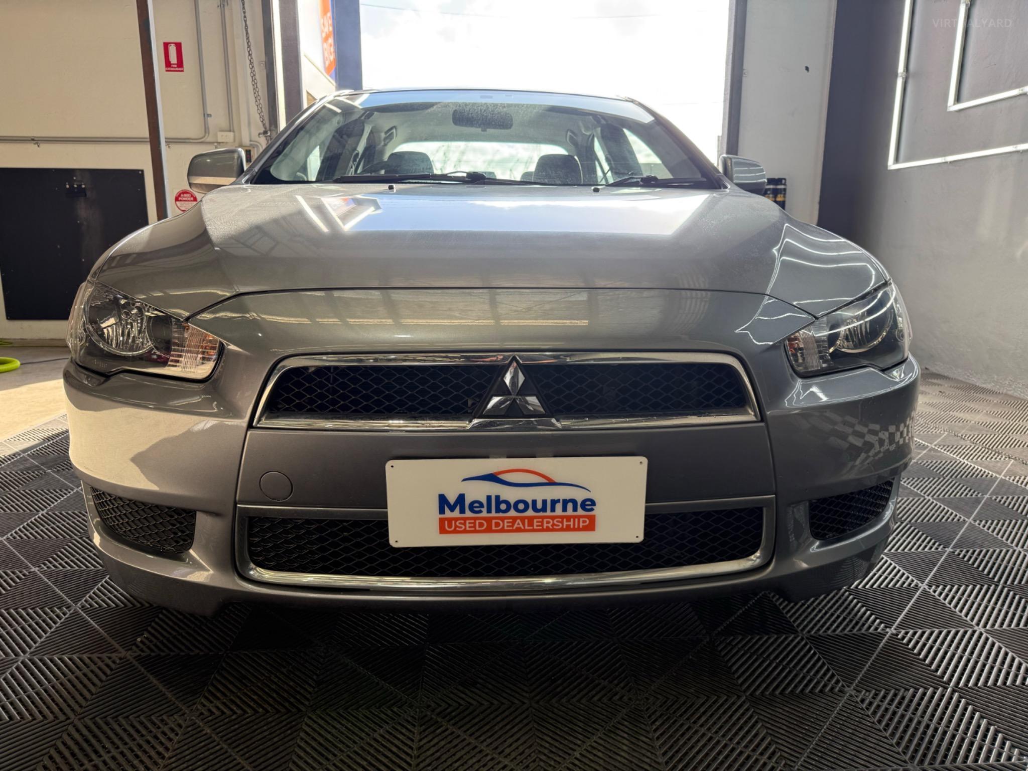 MITSUBISHI LANCER