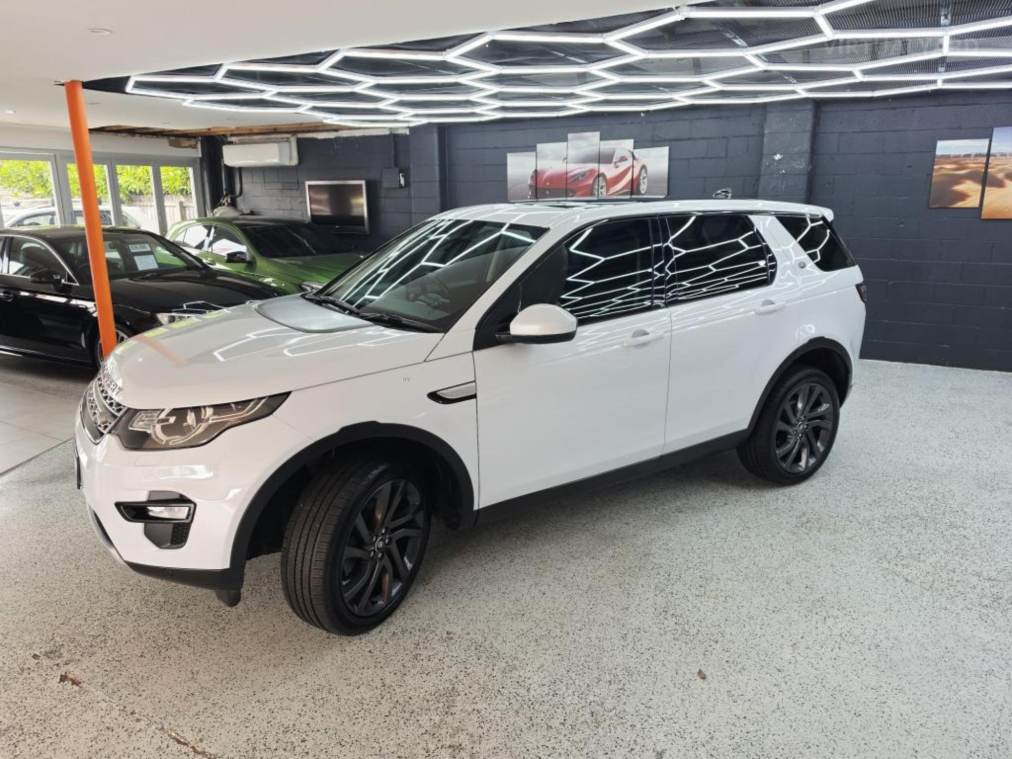 LAND ROVER DISCOVERY SPORT