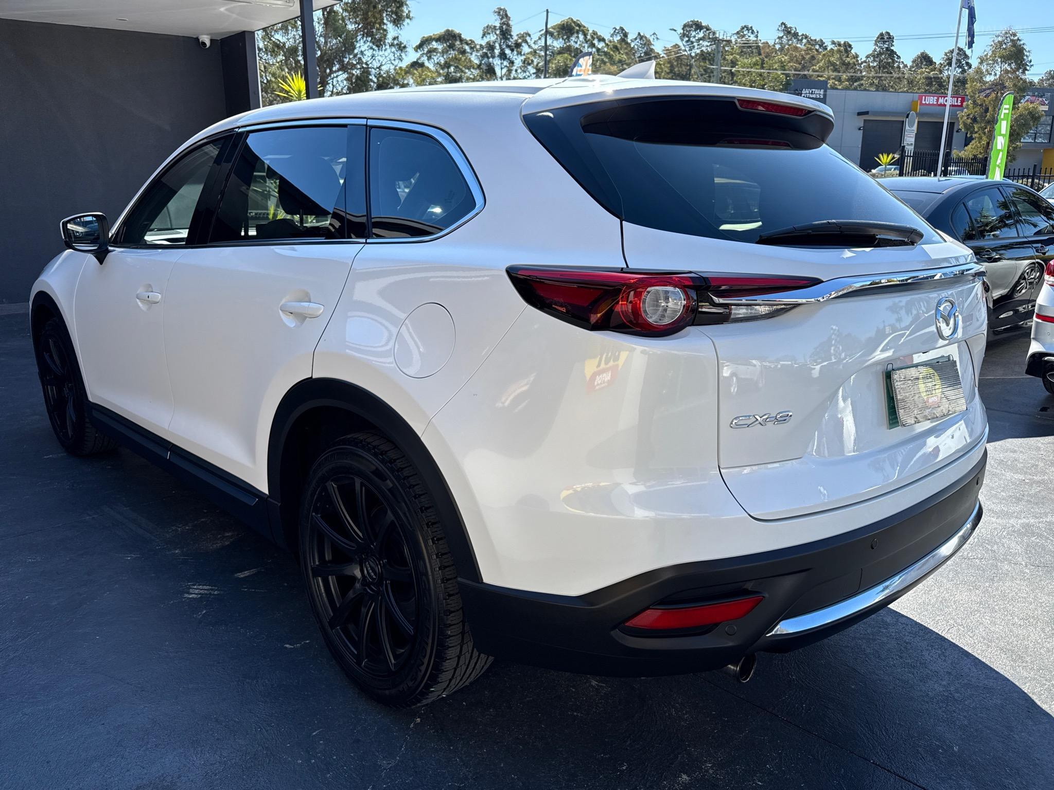 Mazda CX-9