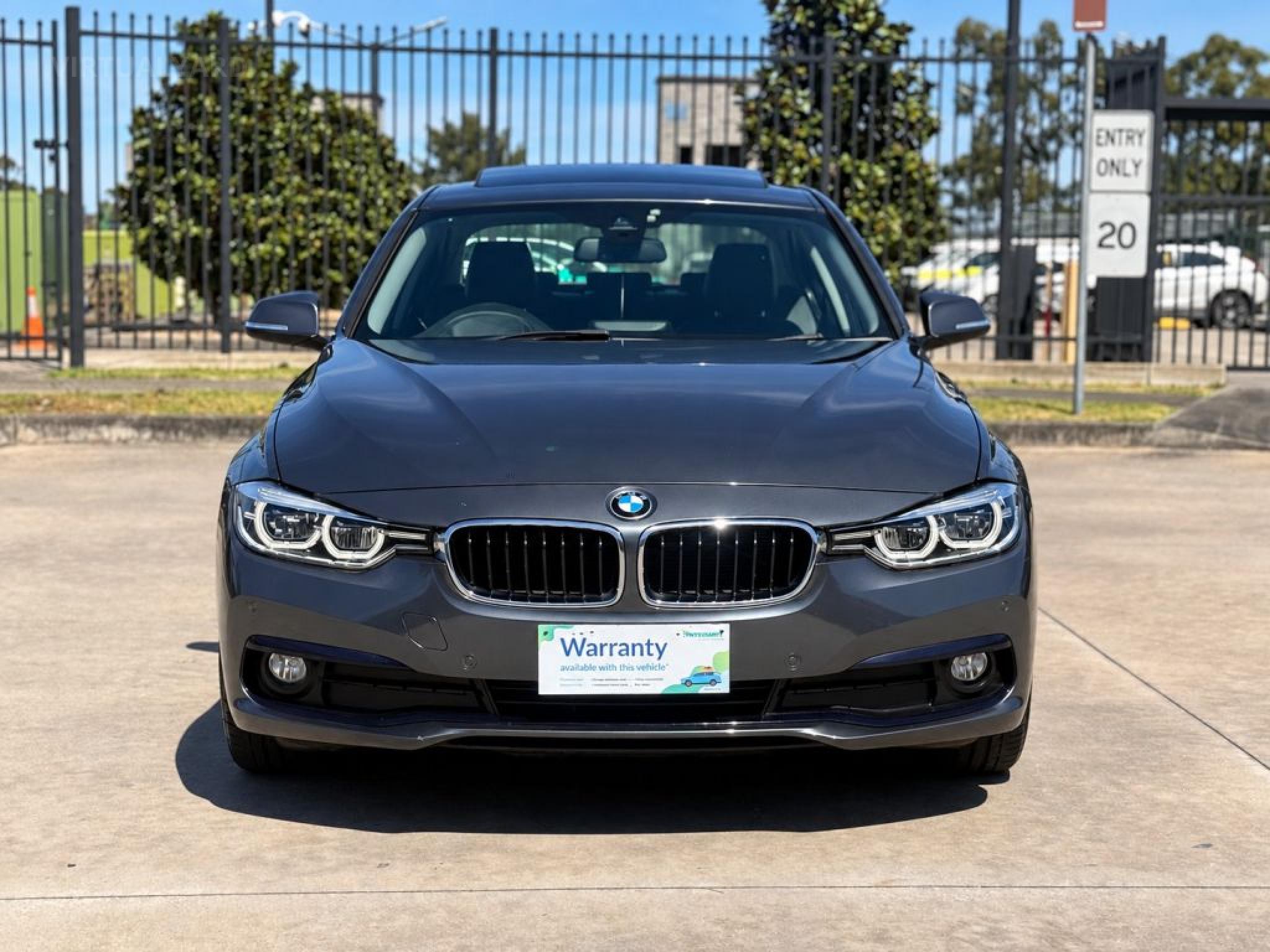 BMW 3 SERIES