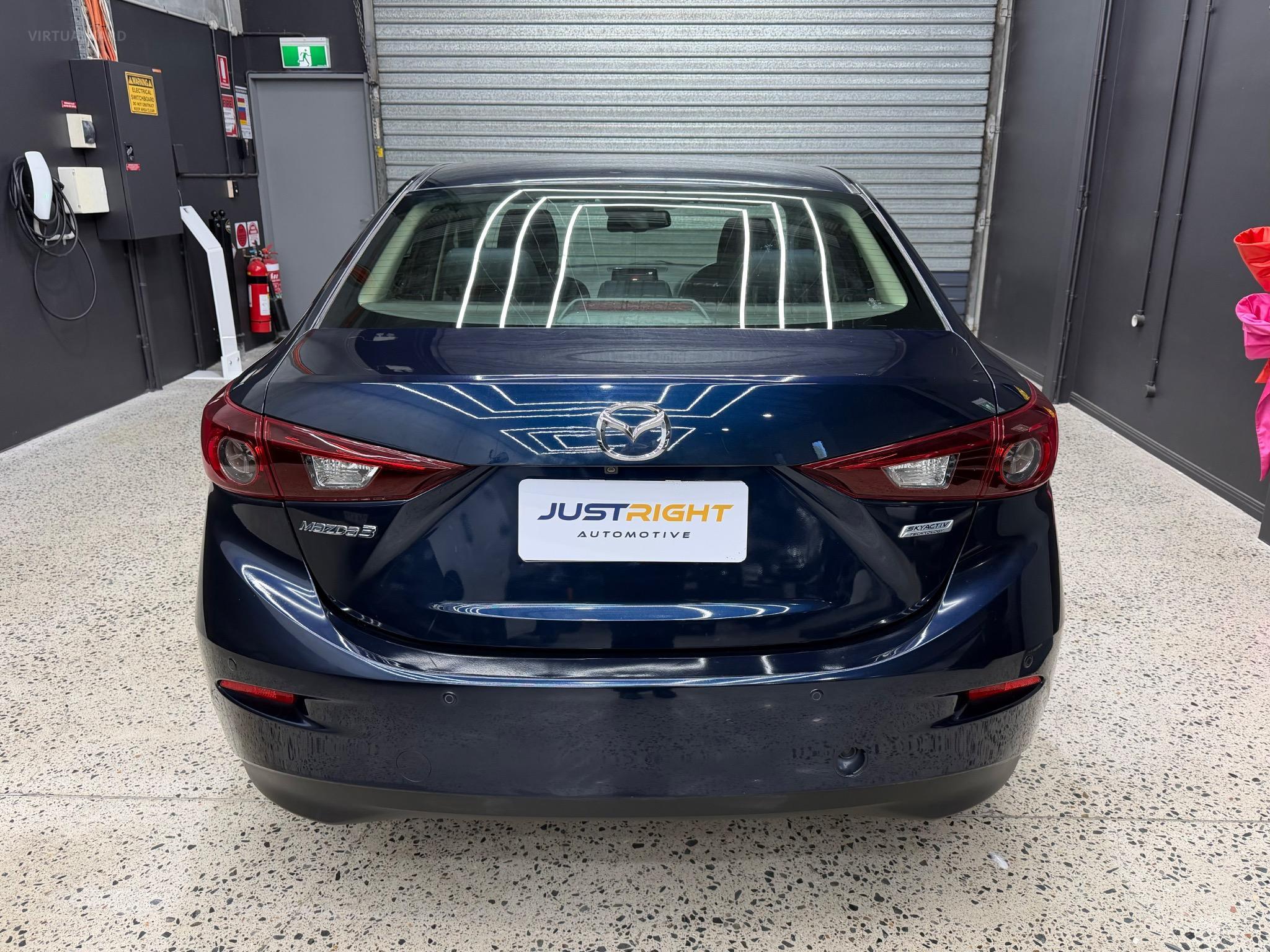 MAZDA MAZDA3