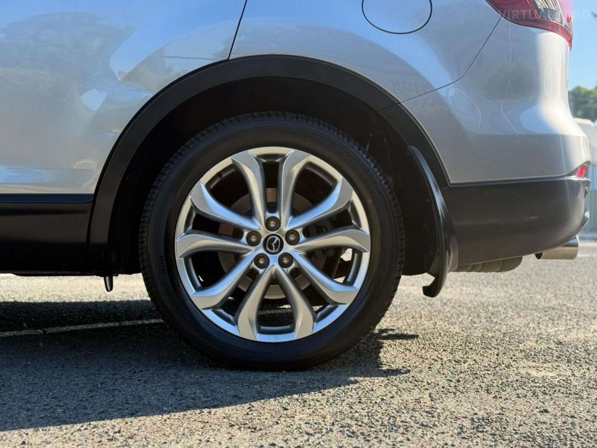 MAZDA CX-9
