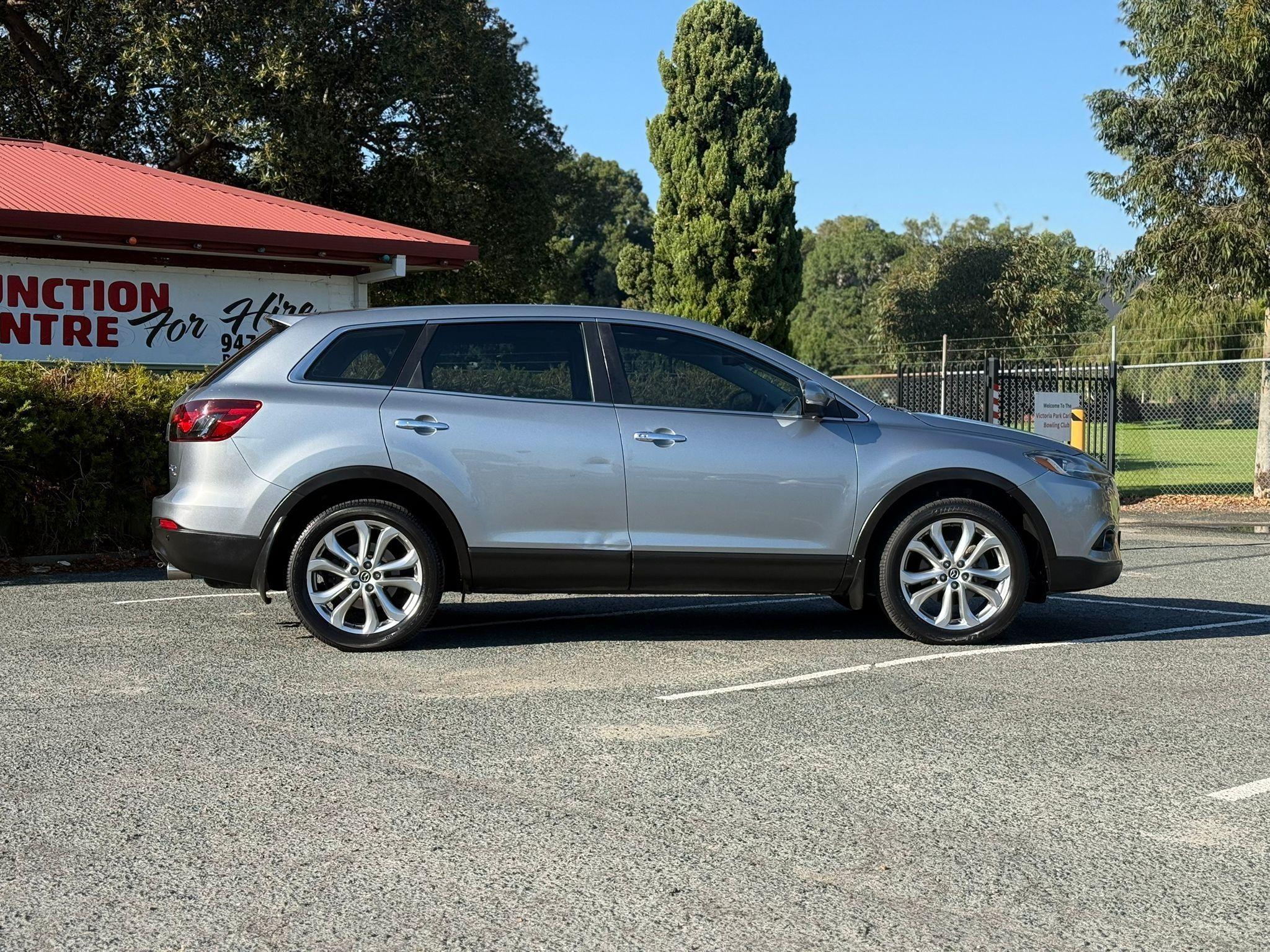MAZDA CX-9
