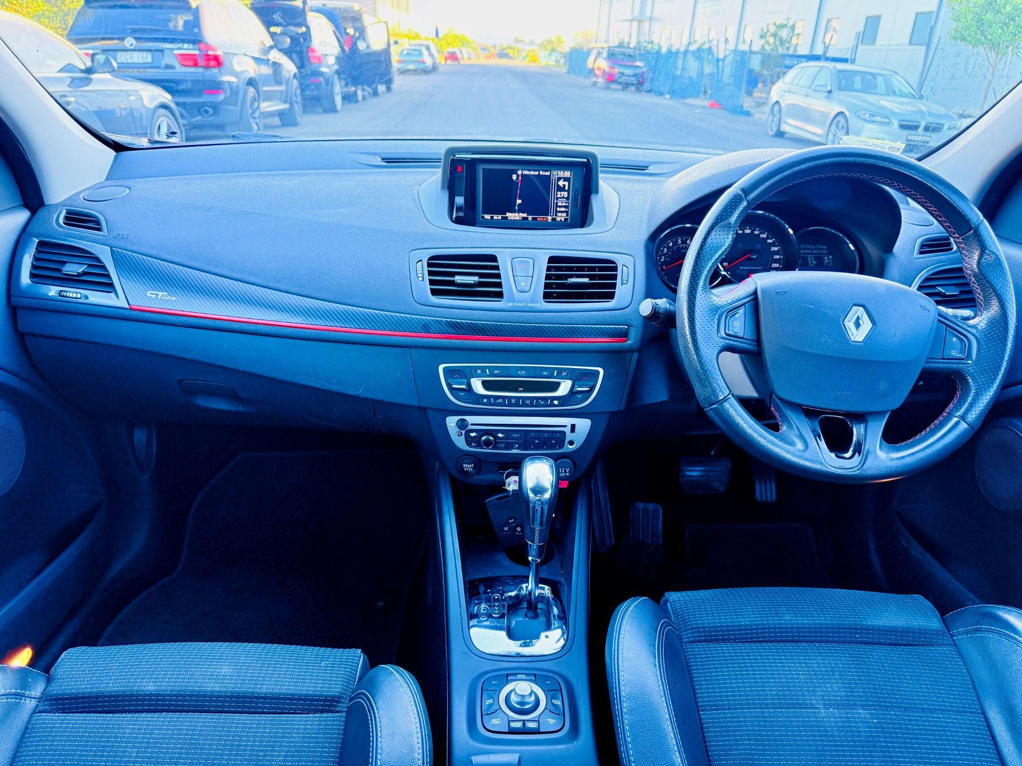 RENAULT MEGANE