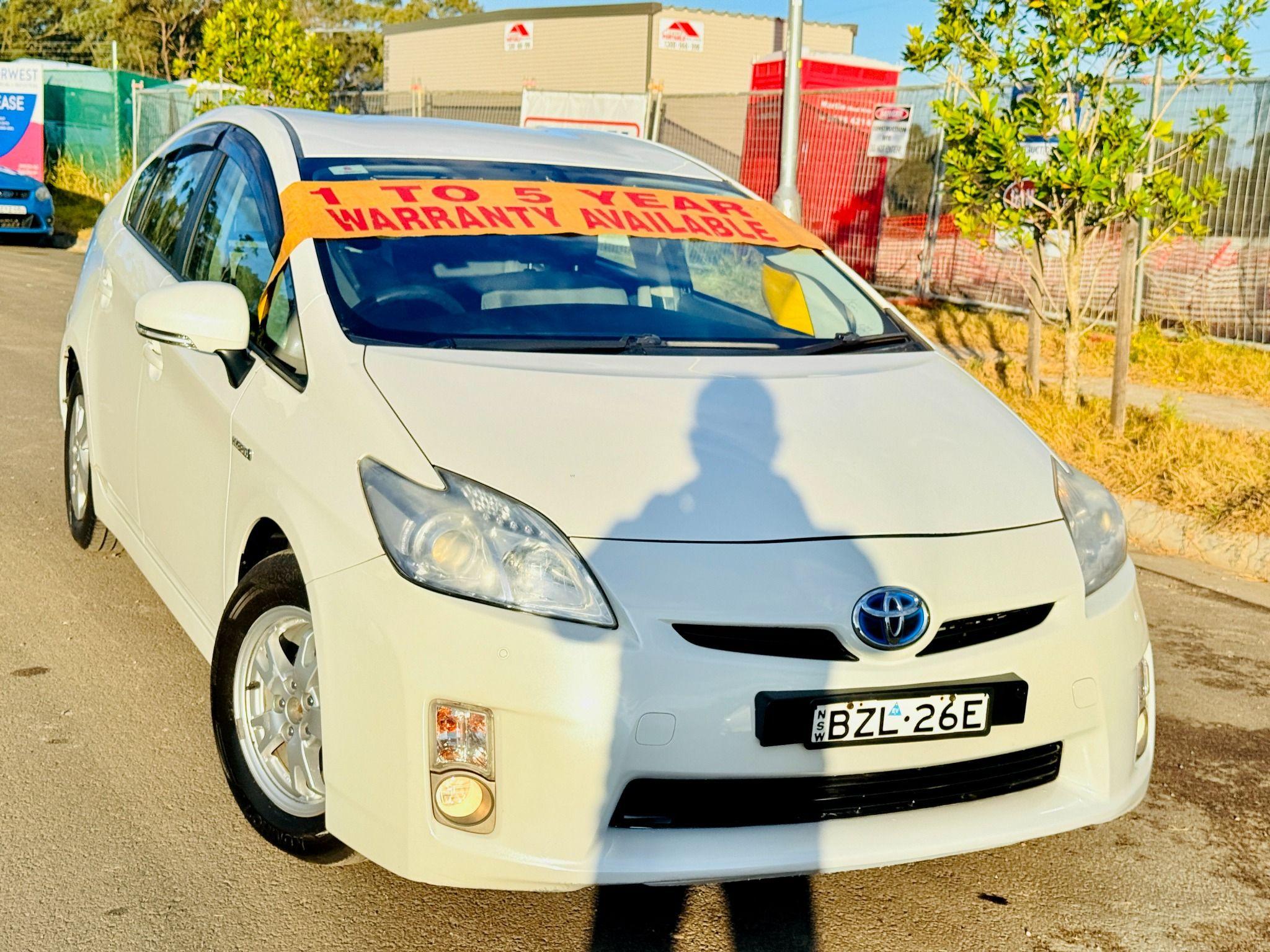 TOYOTA PRIUS