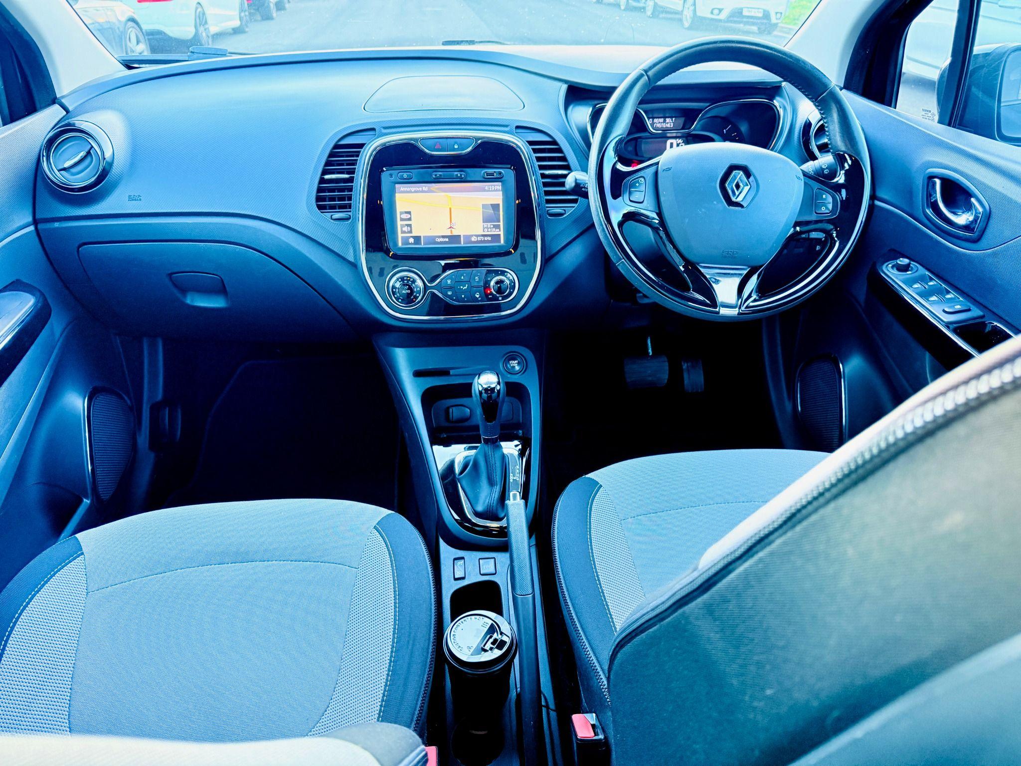 RENAULT CAPTUR