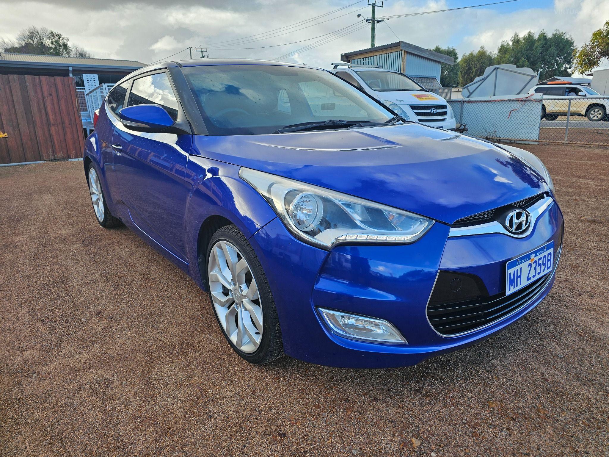 HYUNDAI VELOSTER