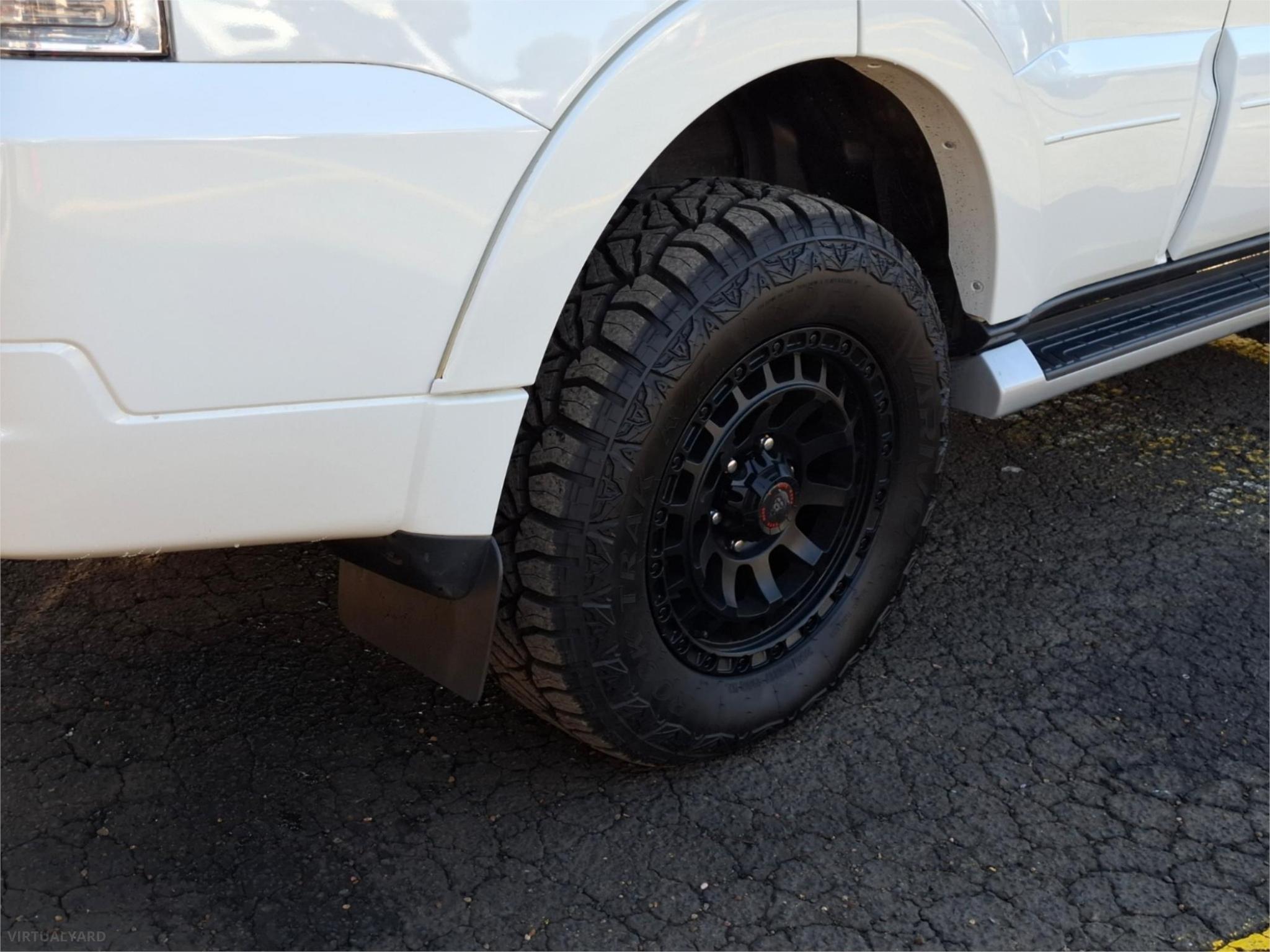 2021 MITSUBISHI PAJERO NX GLX WAGON 7ST 5DR SPTS AUTO 5SP 4X4 3.2DT [MY21] image 24