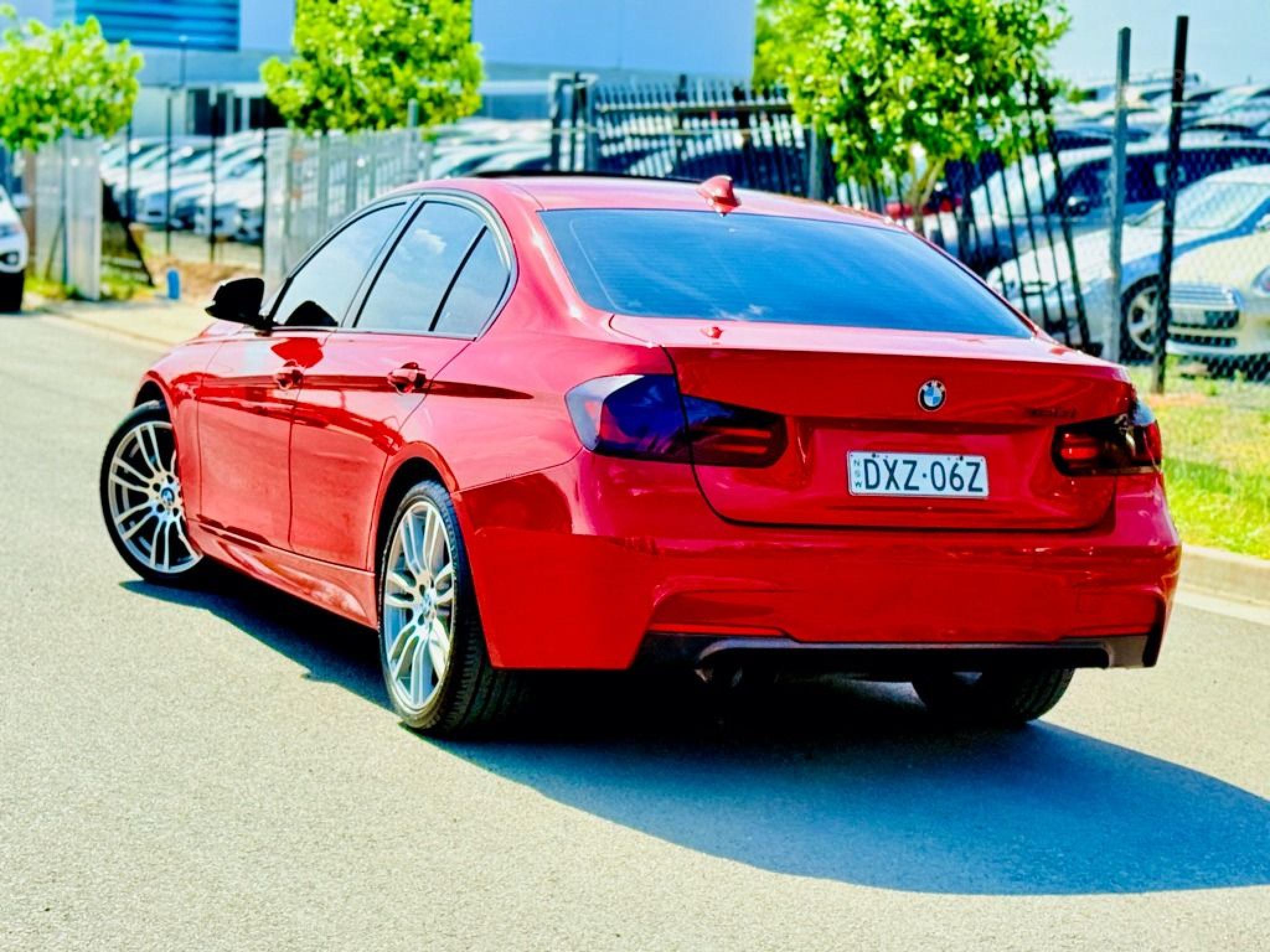 BMW 328i