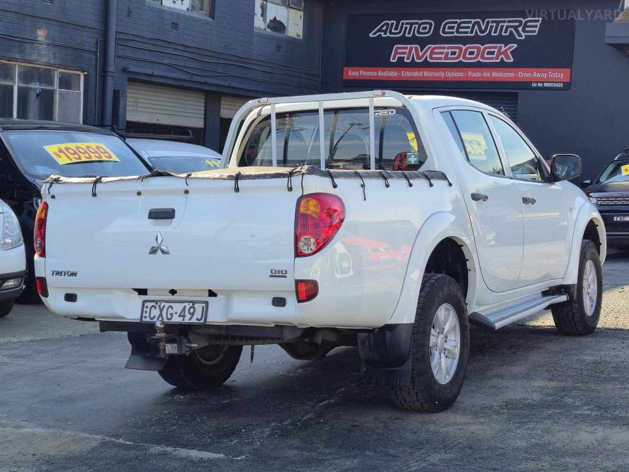 Mitsubishi Triton