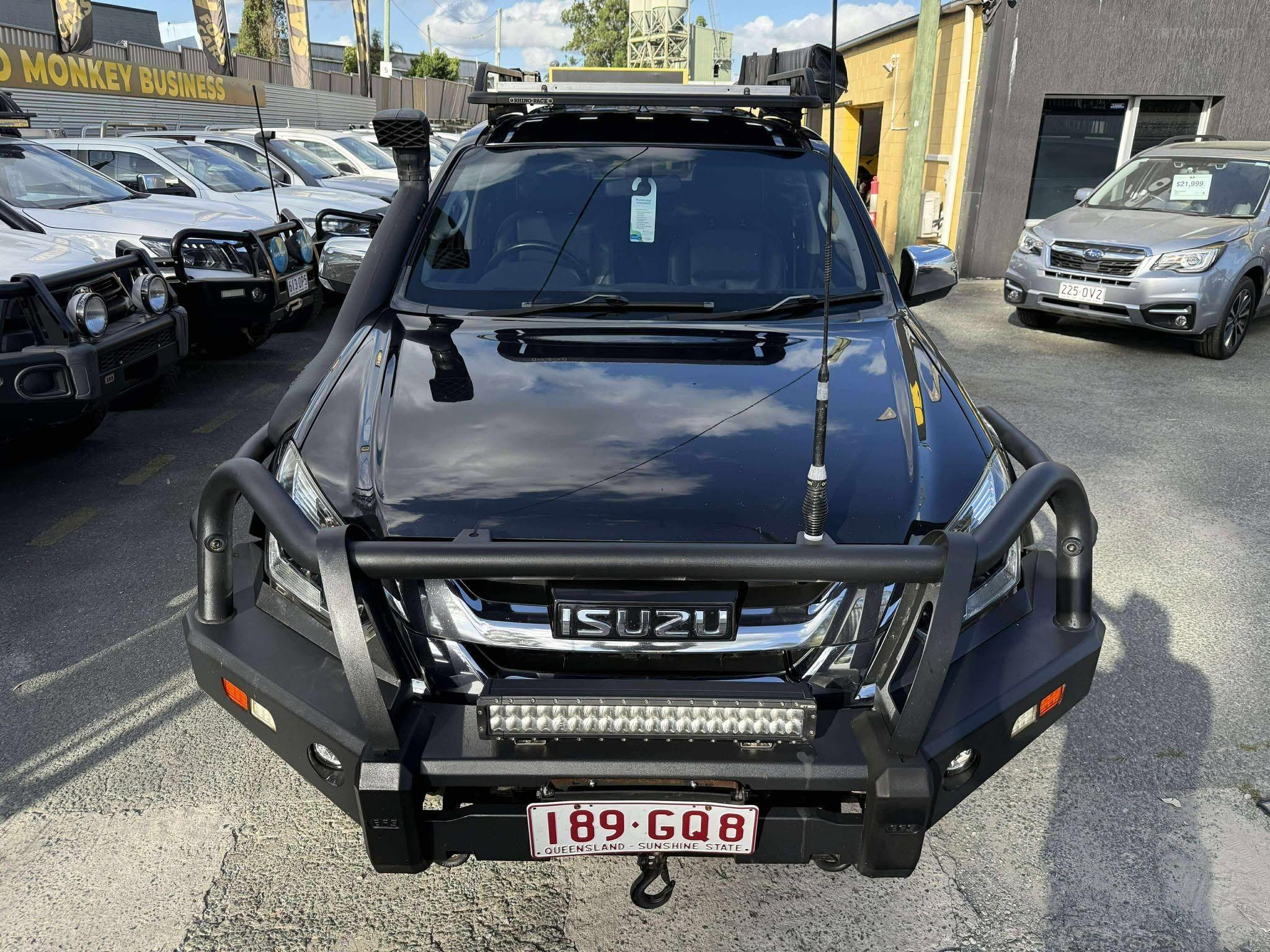ISUZU D-MAX