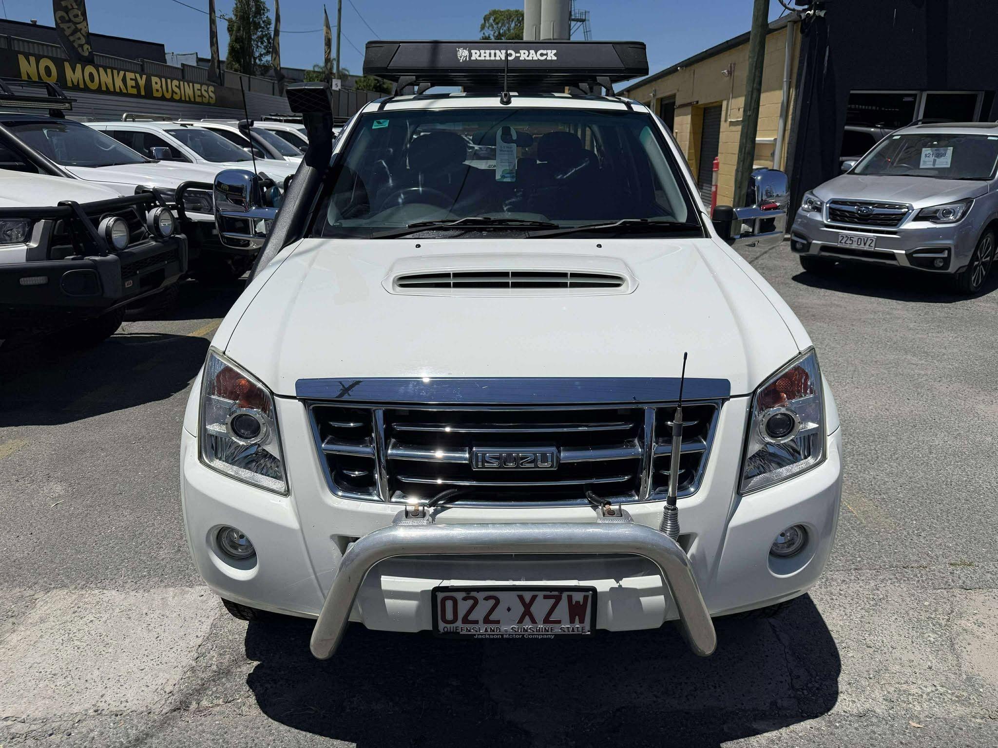 ISUZU D-MAX