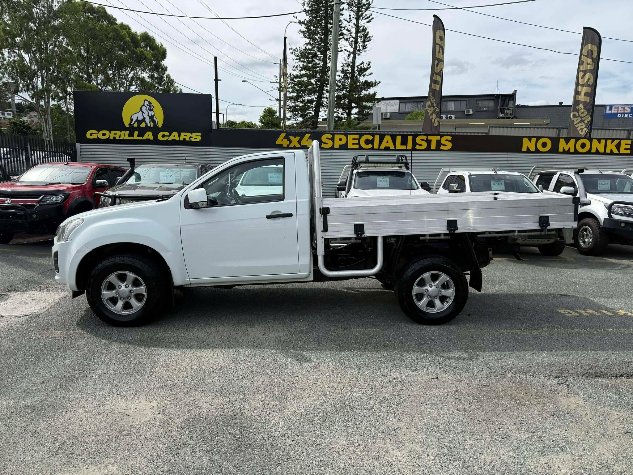ISUZU D-MAX