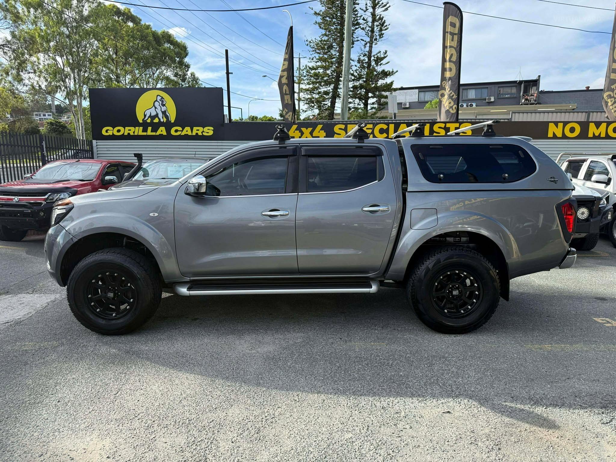 NISSAN NAVARA