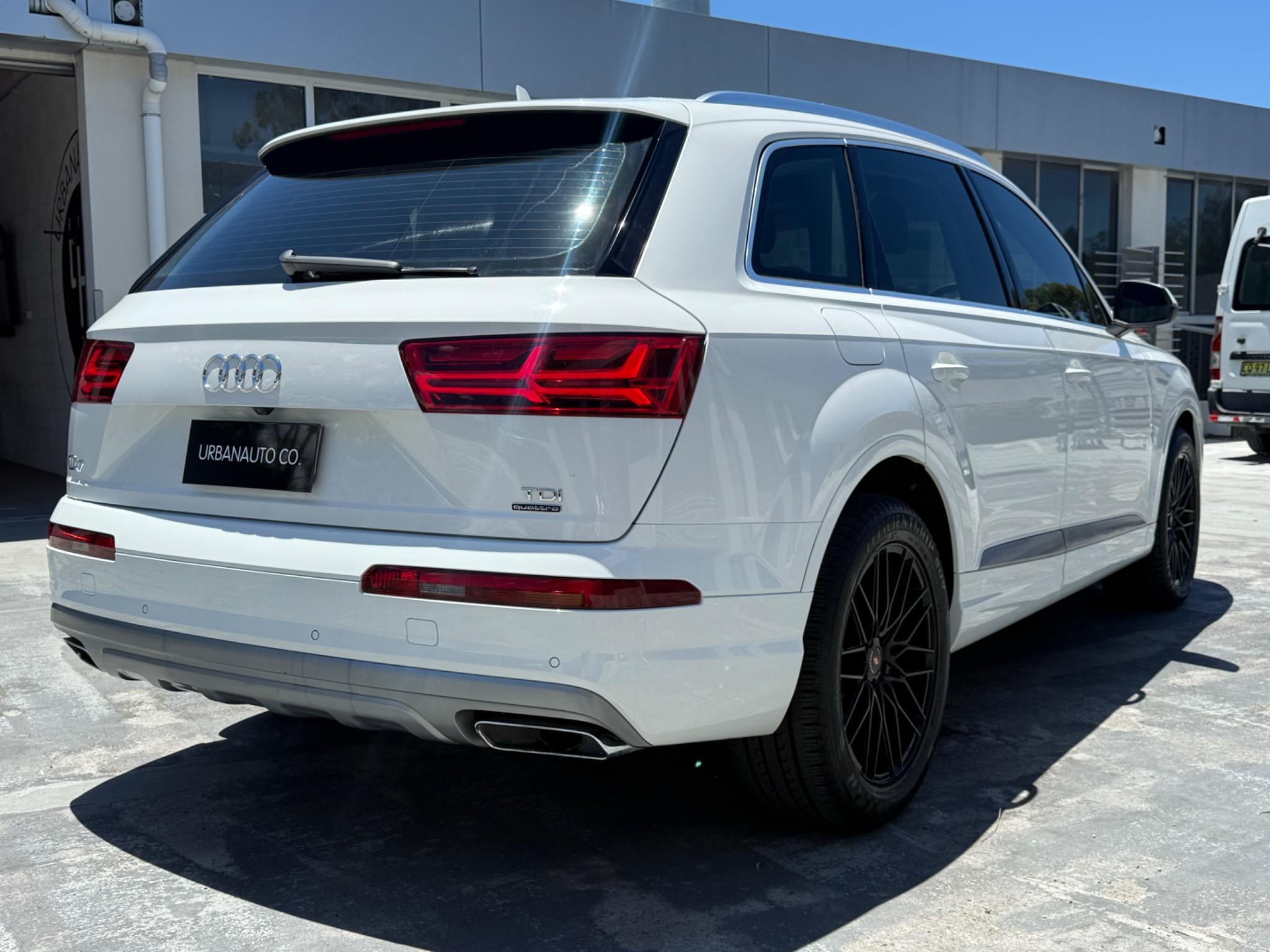 AUDI Q7