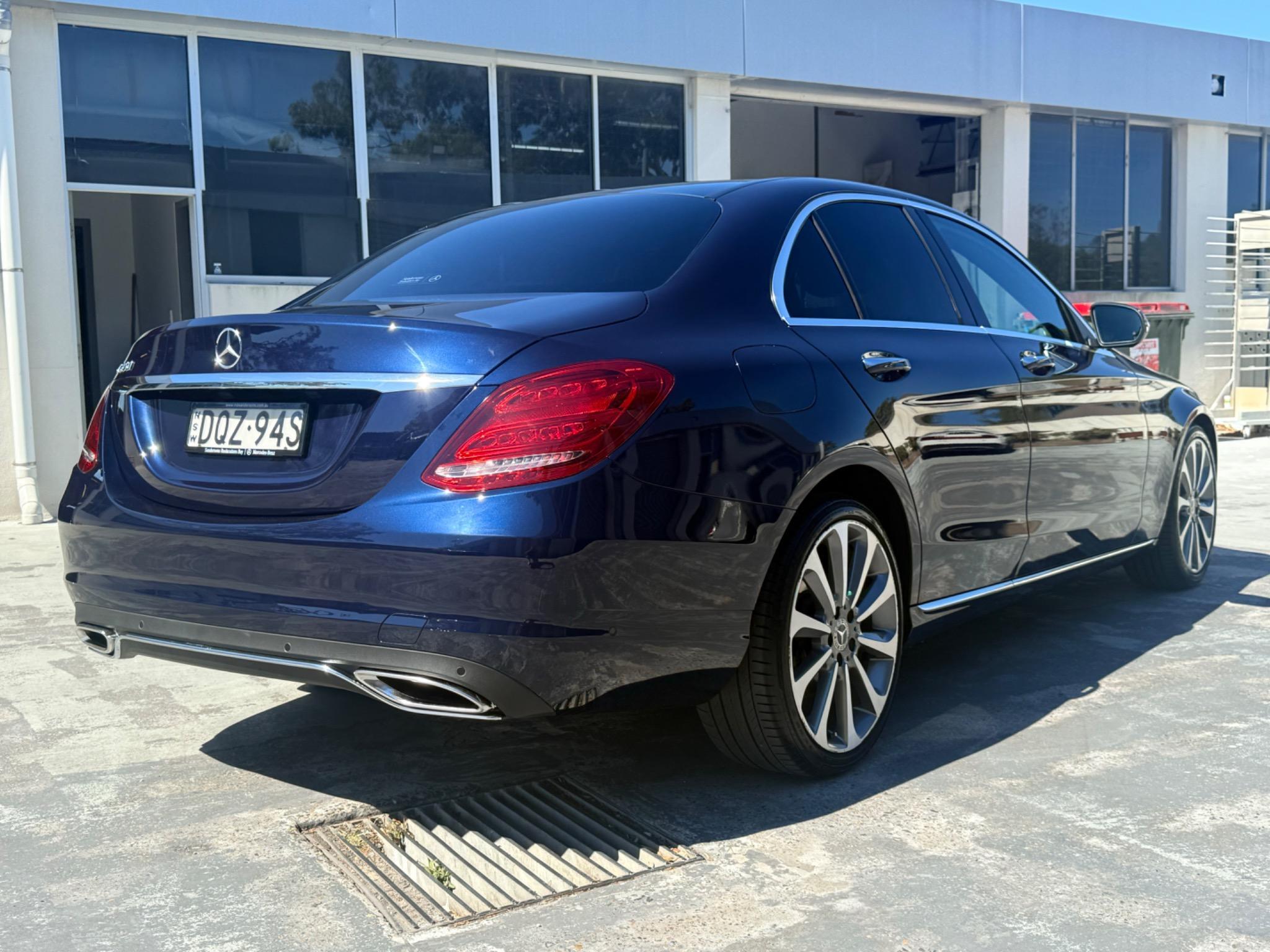 MERCEDES-BENZ C250