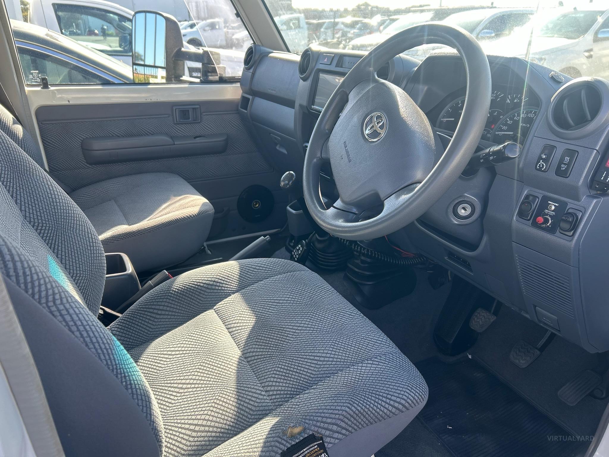 TOYOTA LANDCRUISER