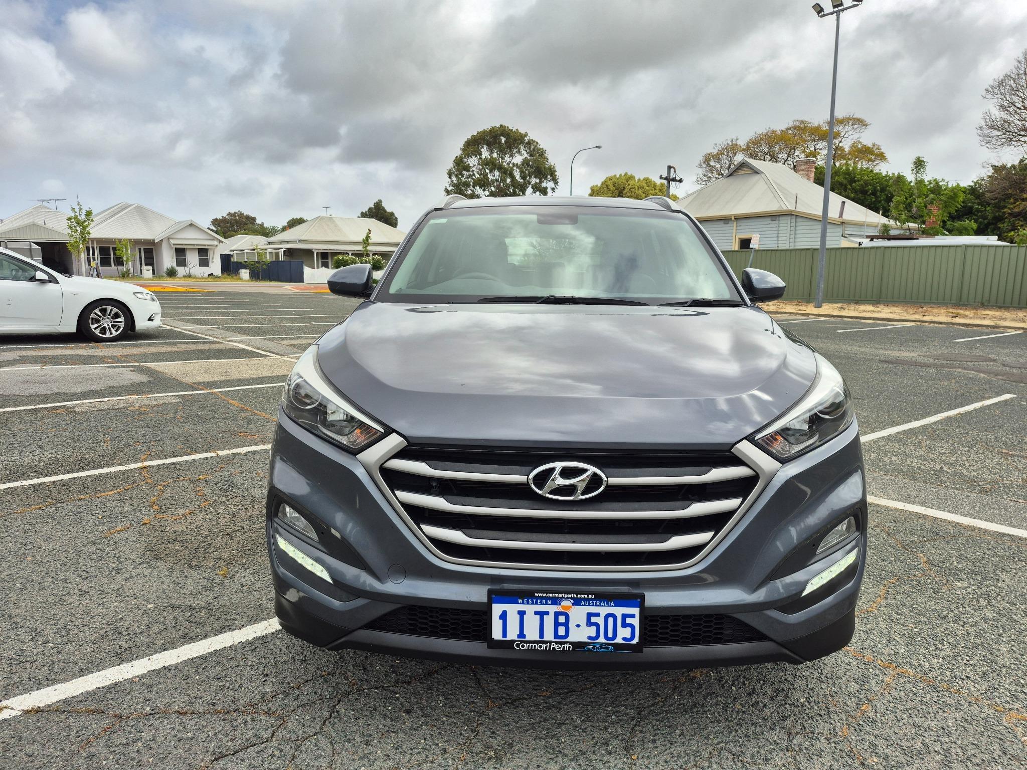 HYUNDAI TUCSON