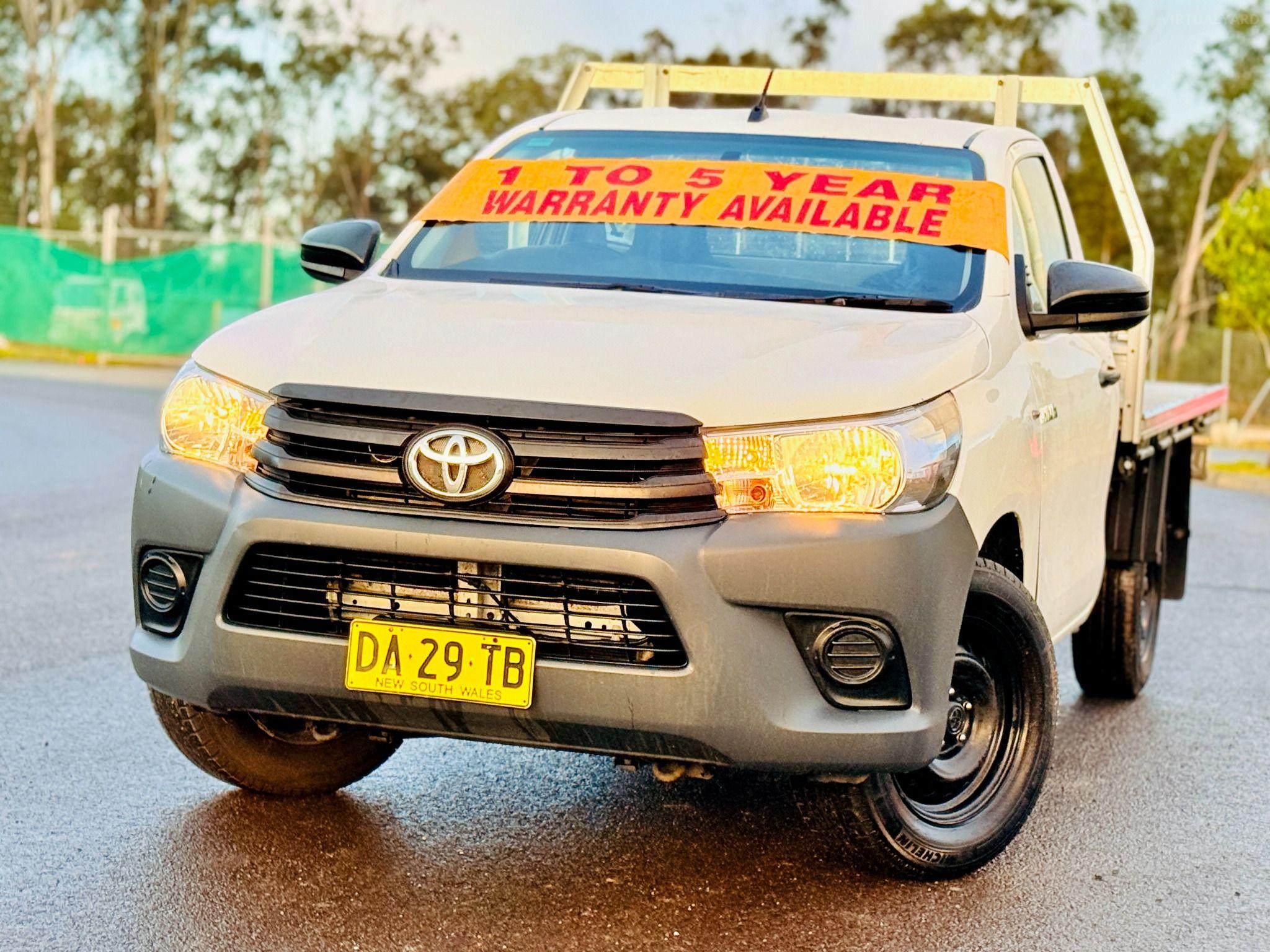 TOYOTA HILUX