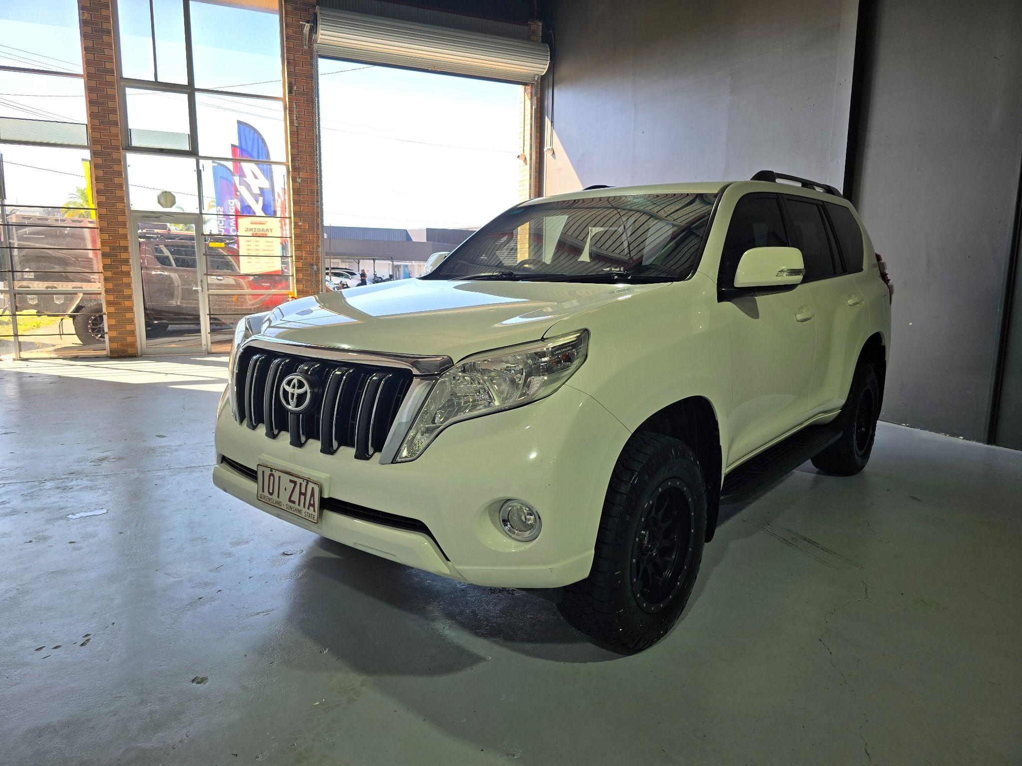 TOYOTA LANDCRUISER