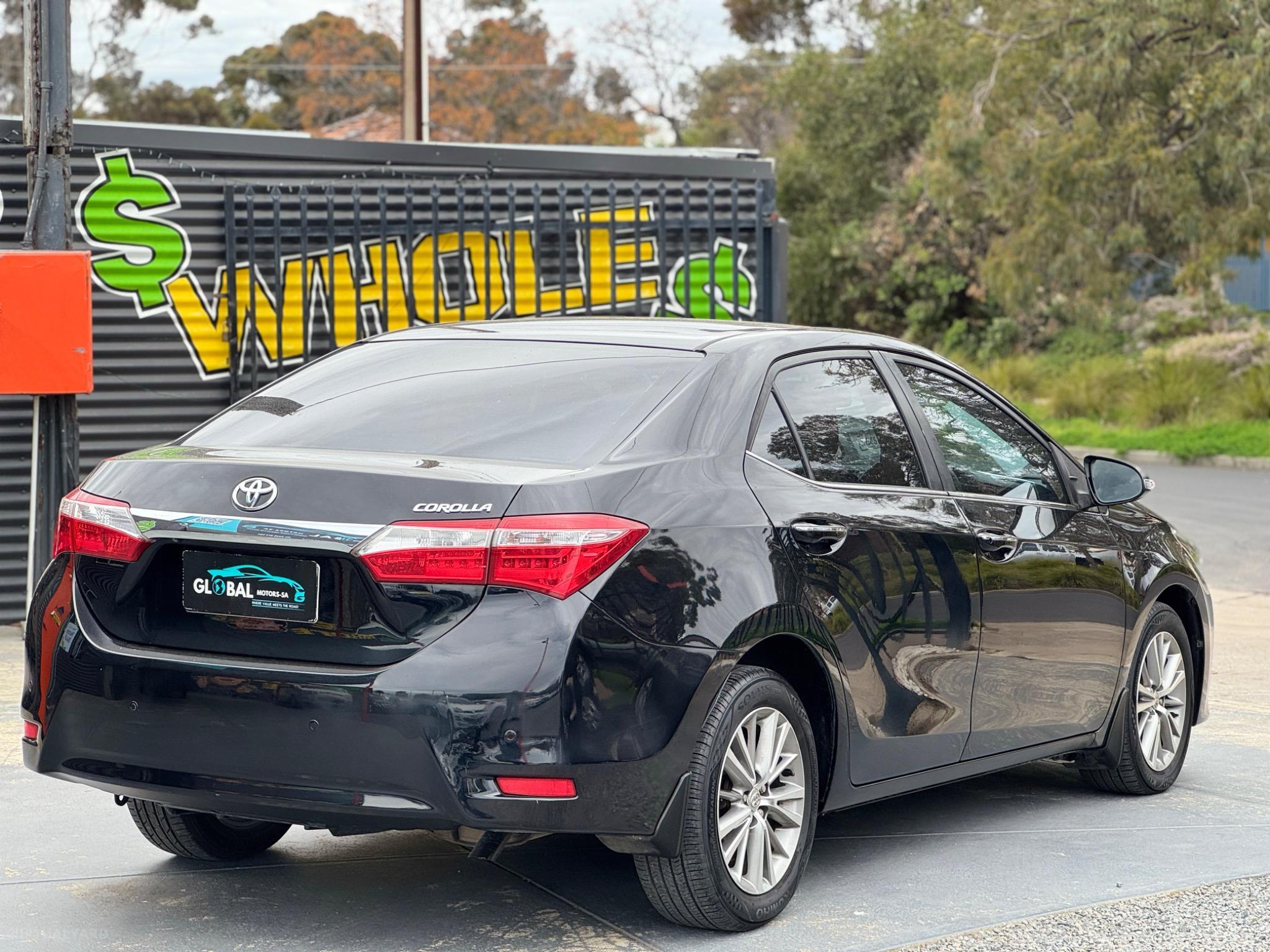 TOYOTA COROLLA