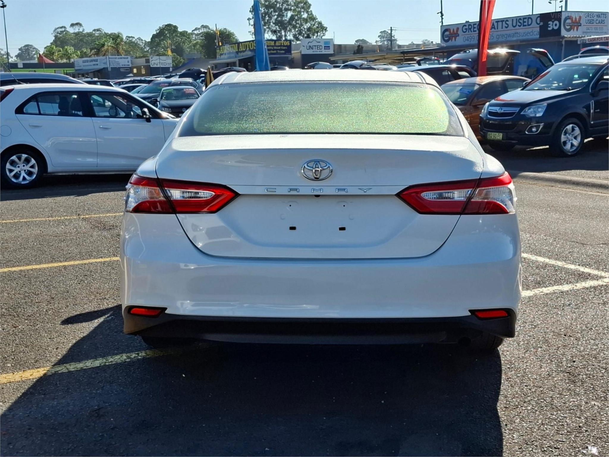 TOYOTA CAMRY