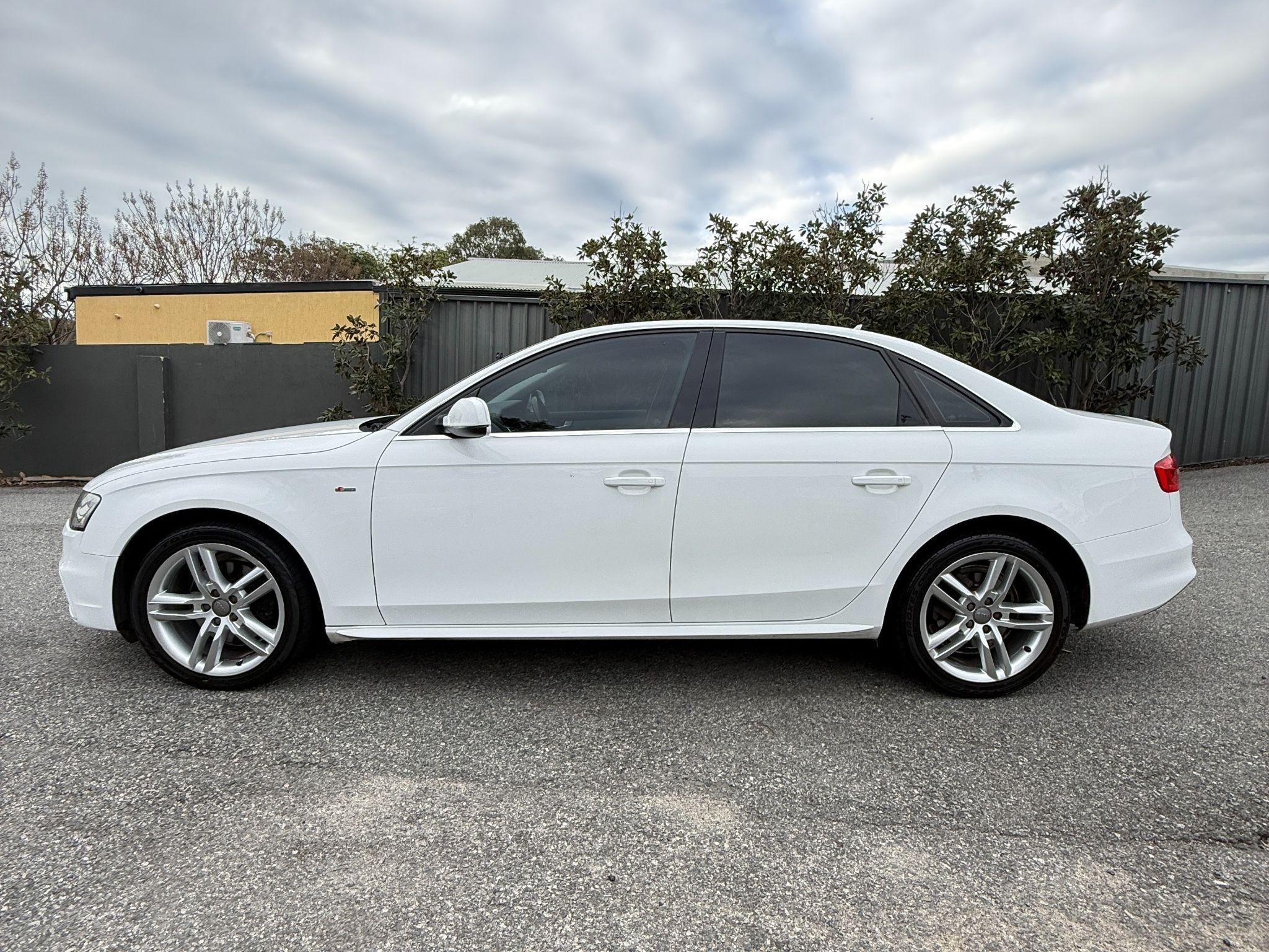 AUDI A4