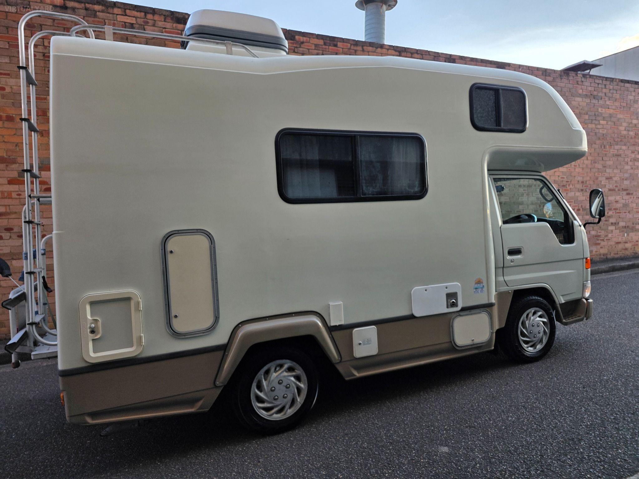 TOYOTA CAMROAD