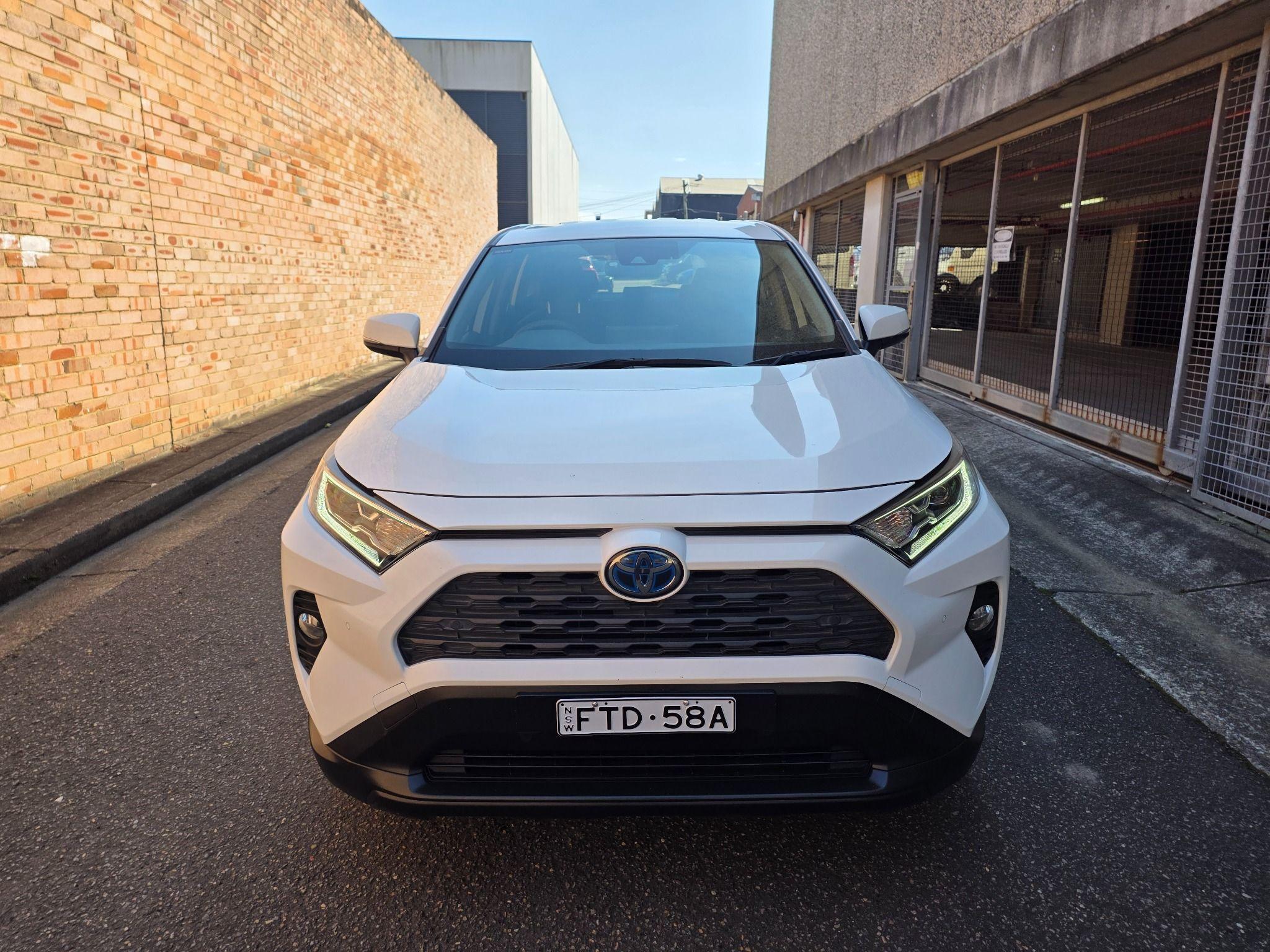 TOYOTA RAV4