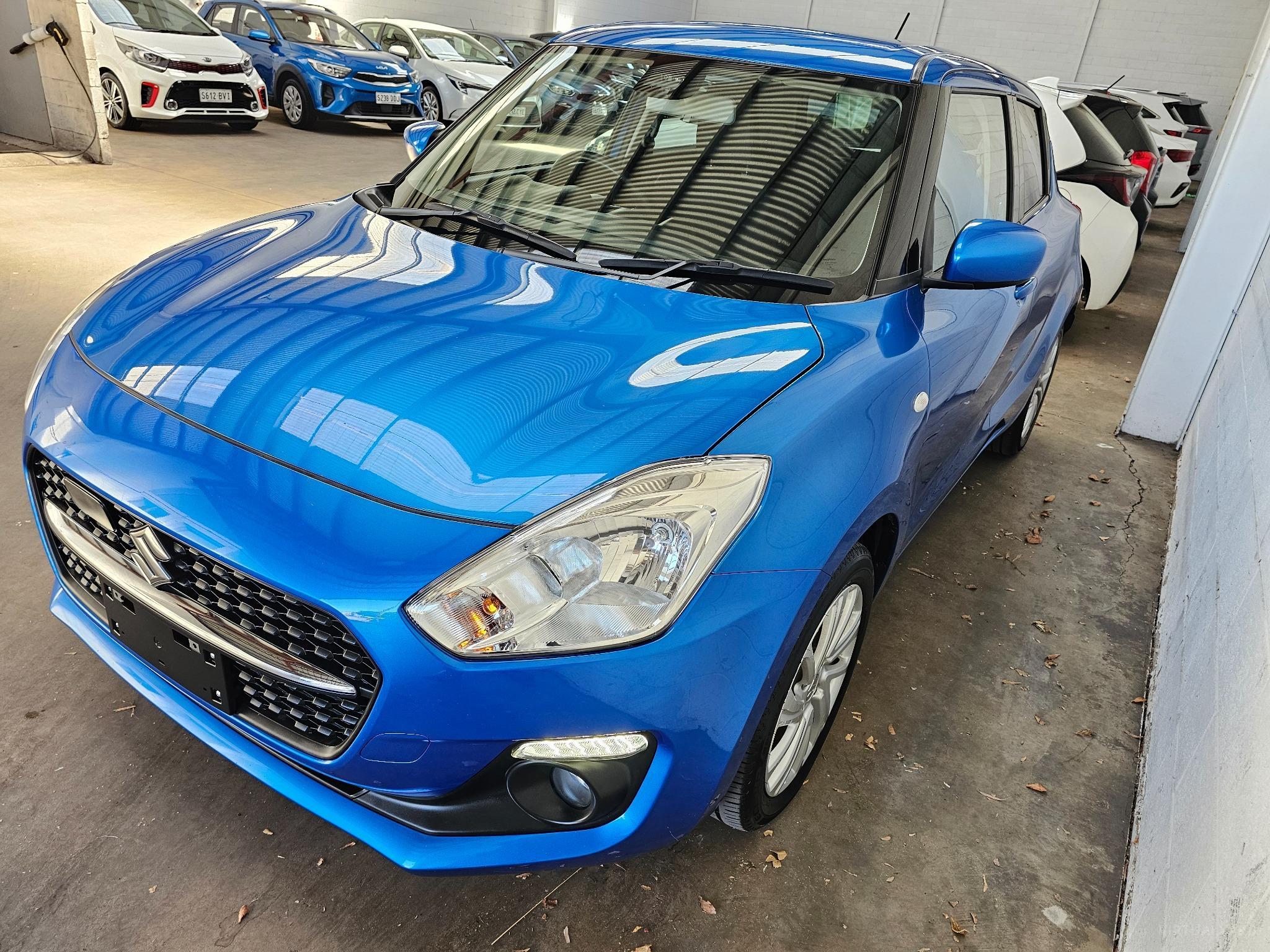 SUZUKI SWIFT