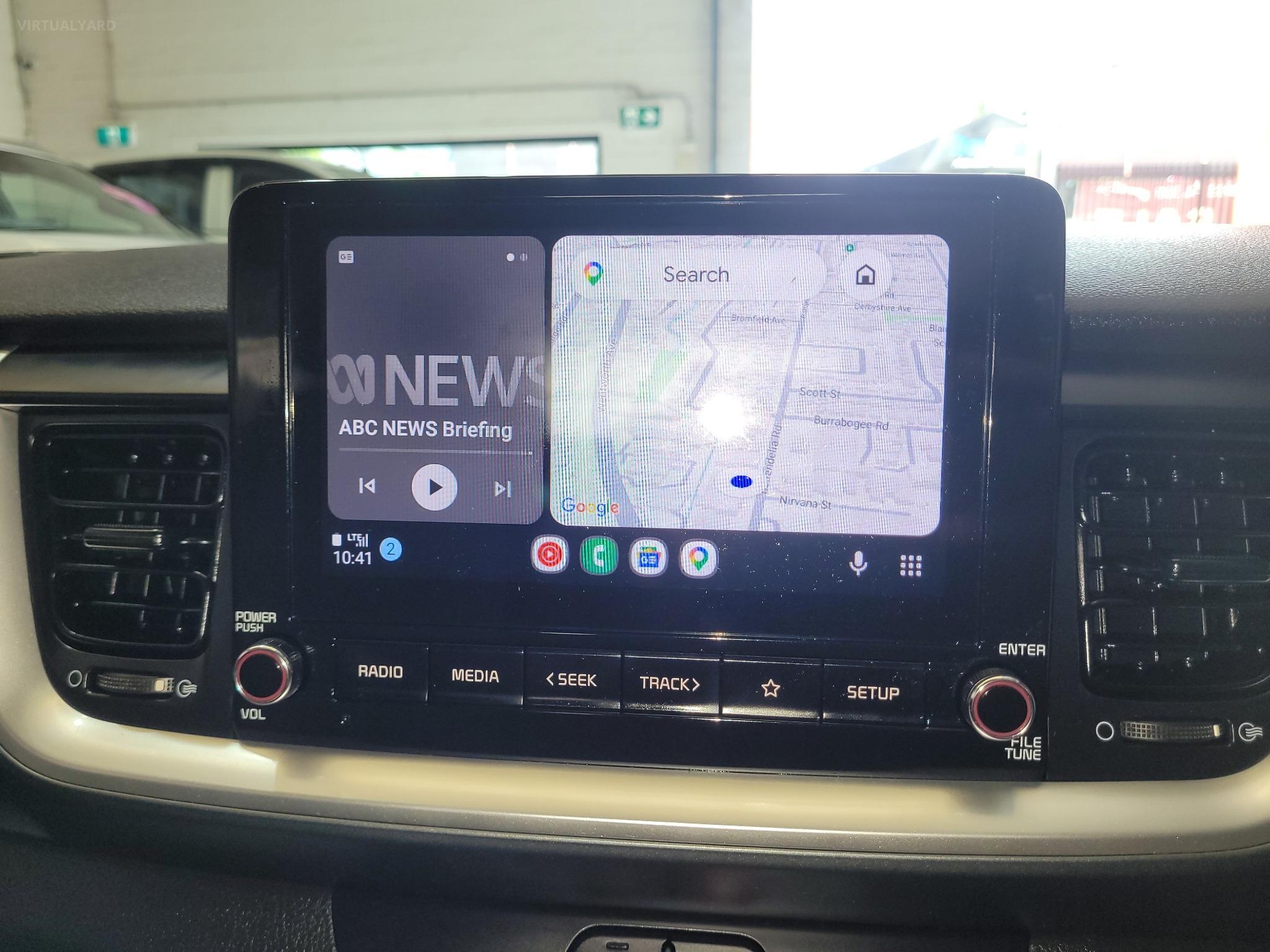 KIA STONIC