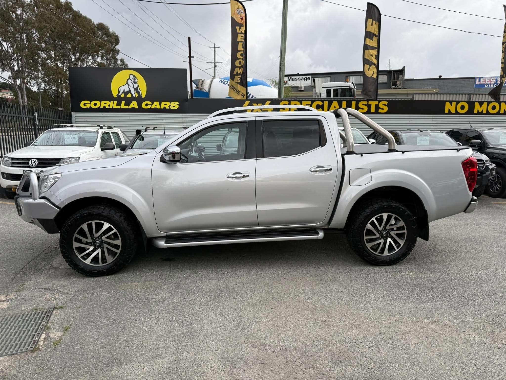 NISSAN NAVARA