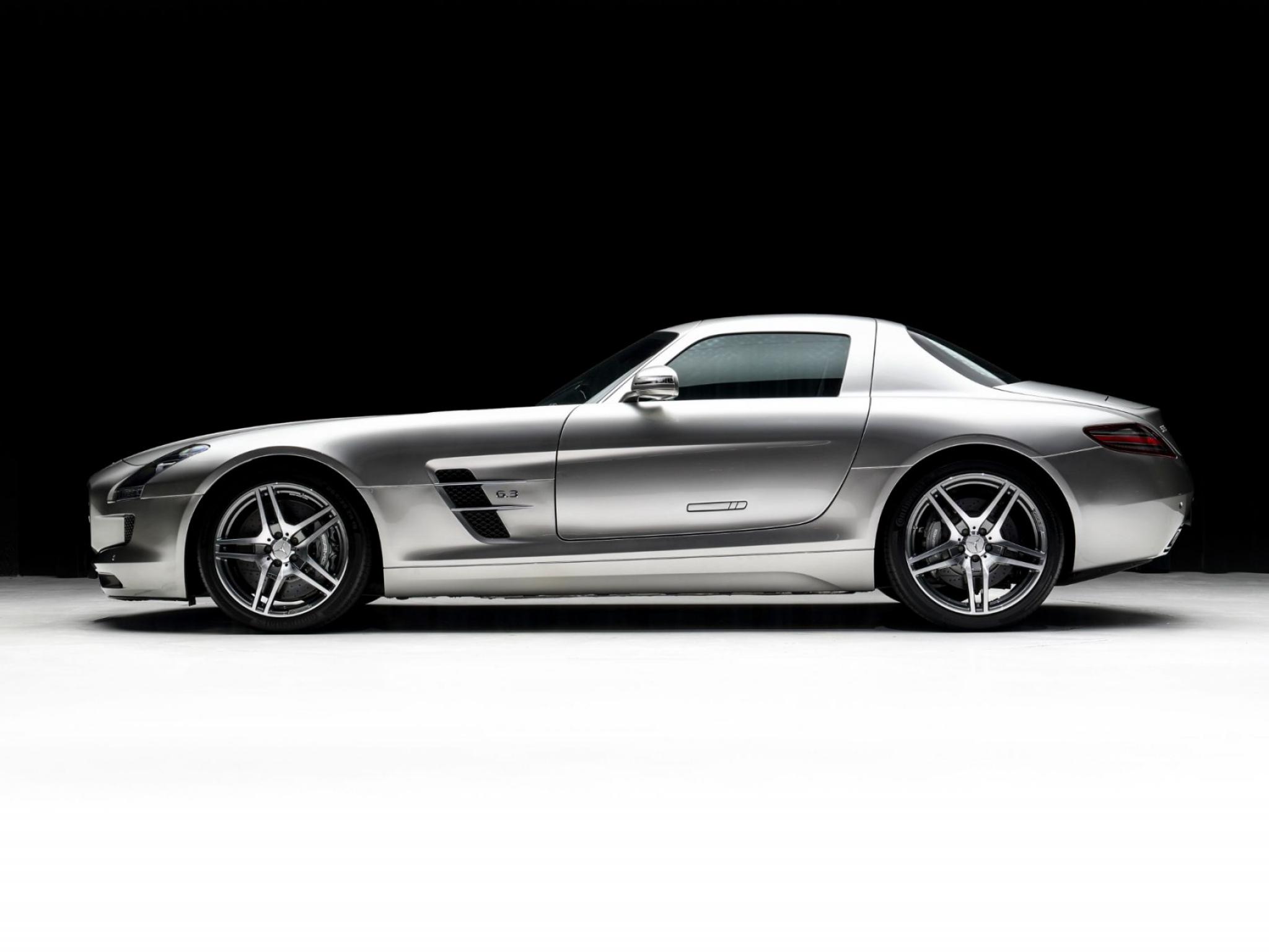 MERCEDES-BENZ SLS