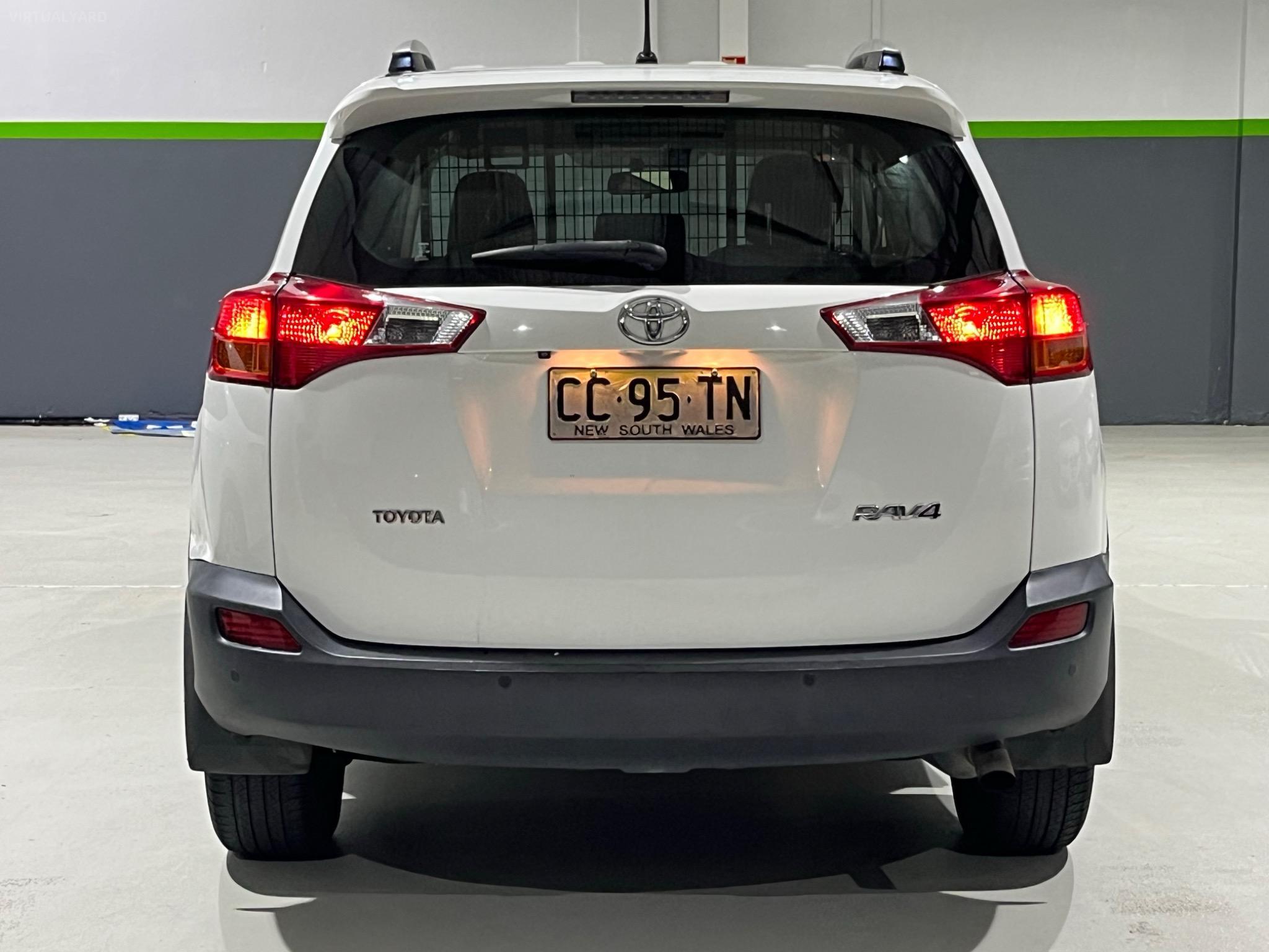 TOYOTA RAV4