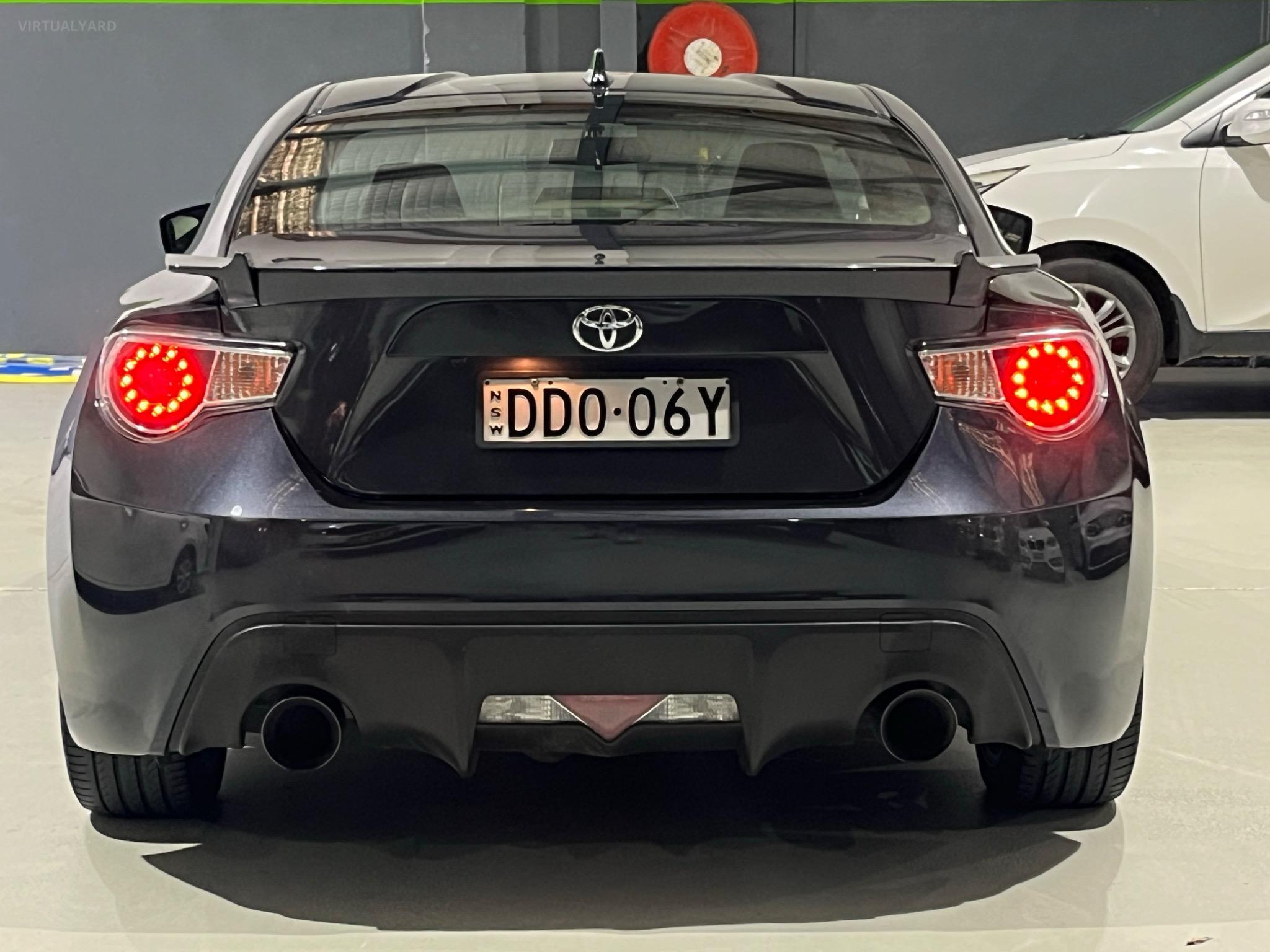 TOYOTA 86
