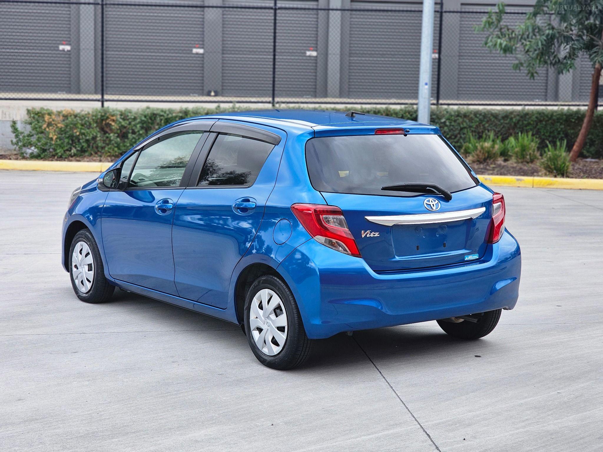 TOYOTA VITZ