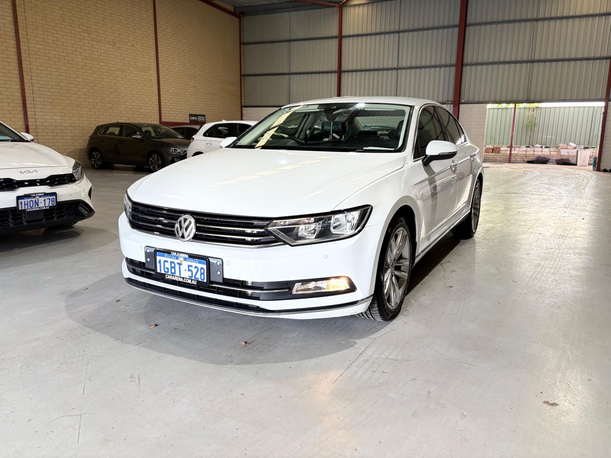 VOLKSWAGEN PASSAT